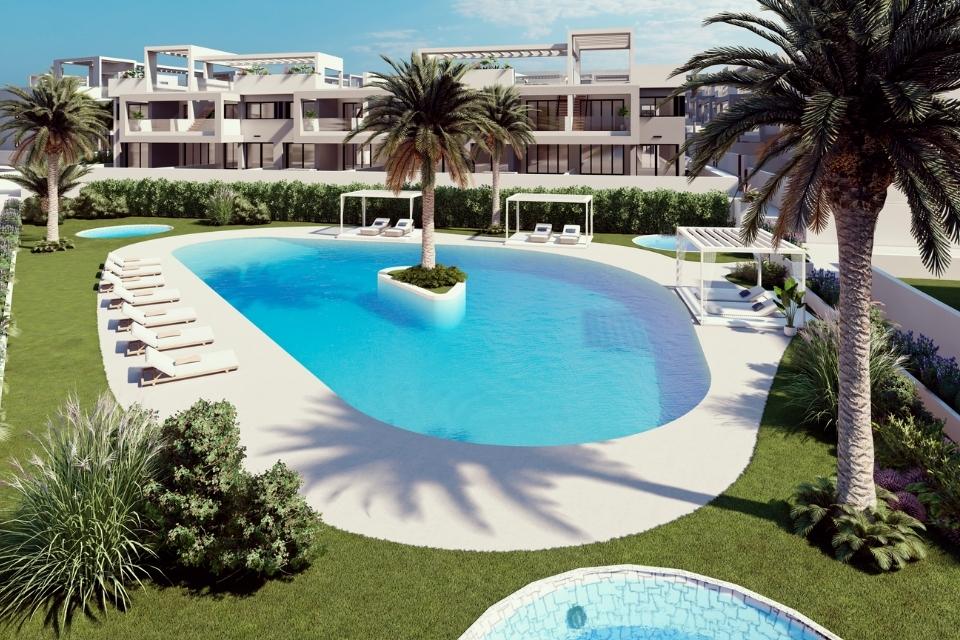 For sale - 2 Bedroom 2 Bathroom low-bungalow in Torrevieja - Torrevieja  - Alicante