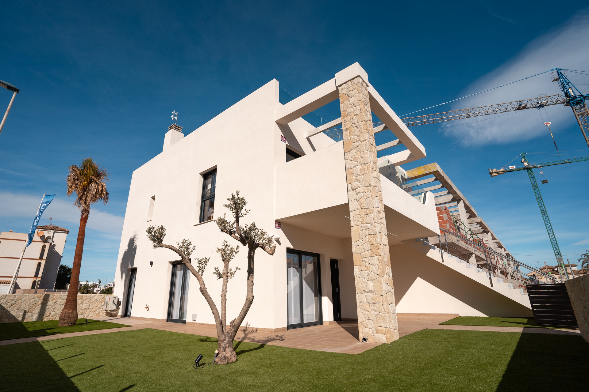 For sale - 3 Bedroom 2 Bathroom low-bungalow in Pilar de la Horadada - Pilar de la Horadada  - Alicante