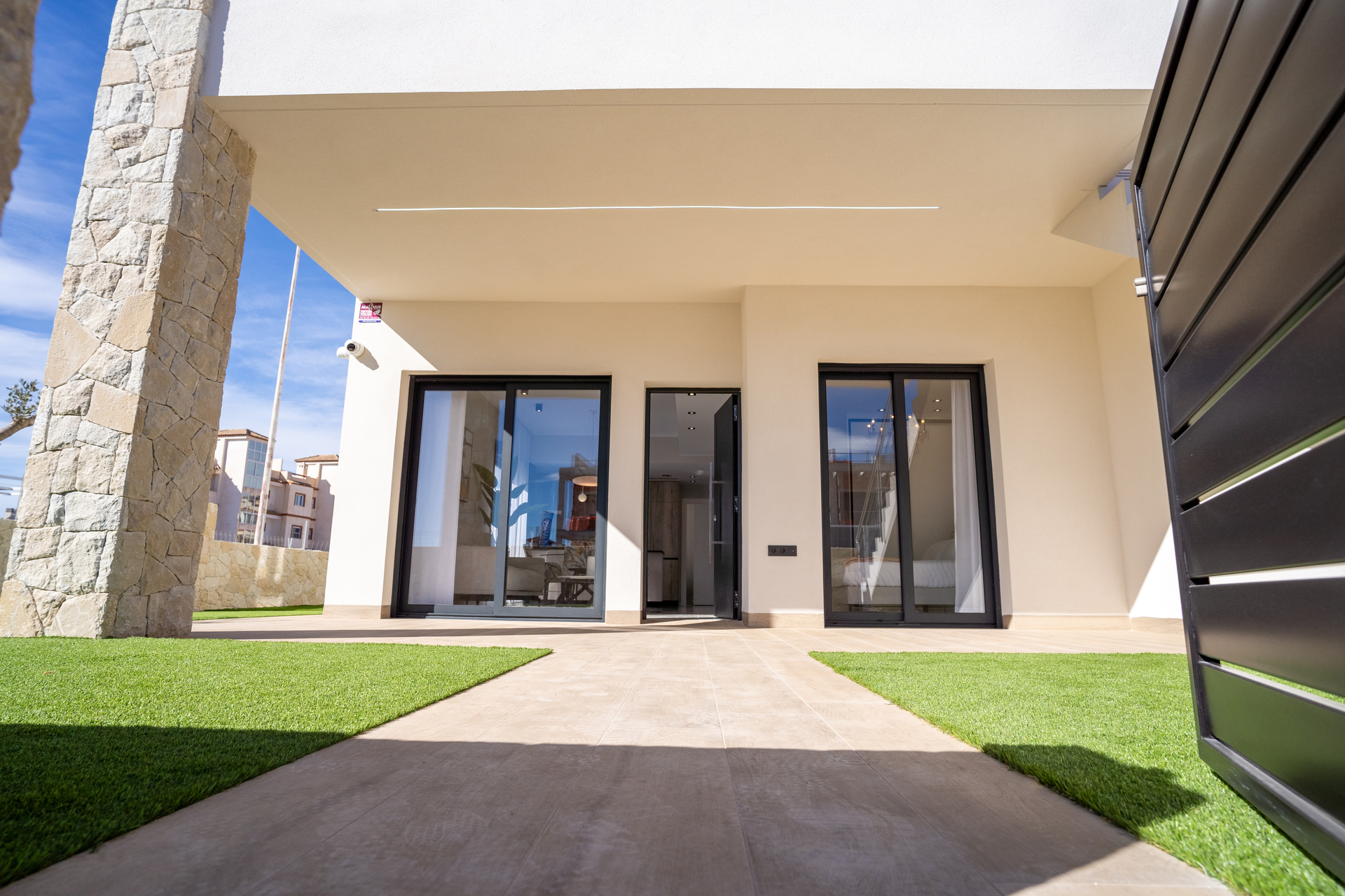 For sale - 3 Bedroom 2 Bathroom low-bungalow in Pilar de la Horadada - Pilar de la Horadada  - Alicante
