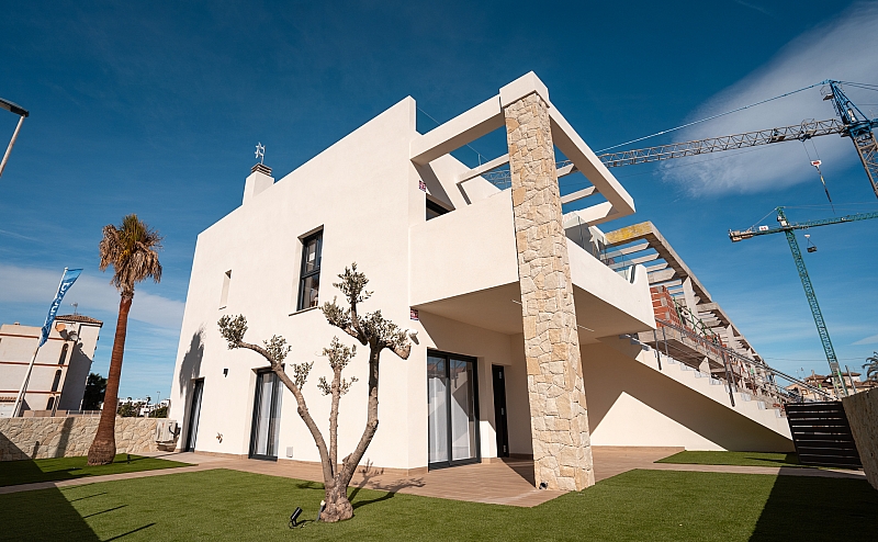 3 Bedroom 2 Bathroom low-bungalow in Pilar de la Horadada