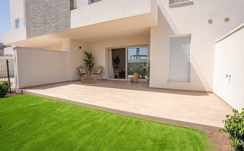 2 Bedroom 2 Bathroom high-bungalow in La Finca Golf