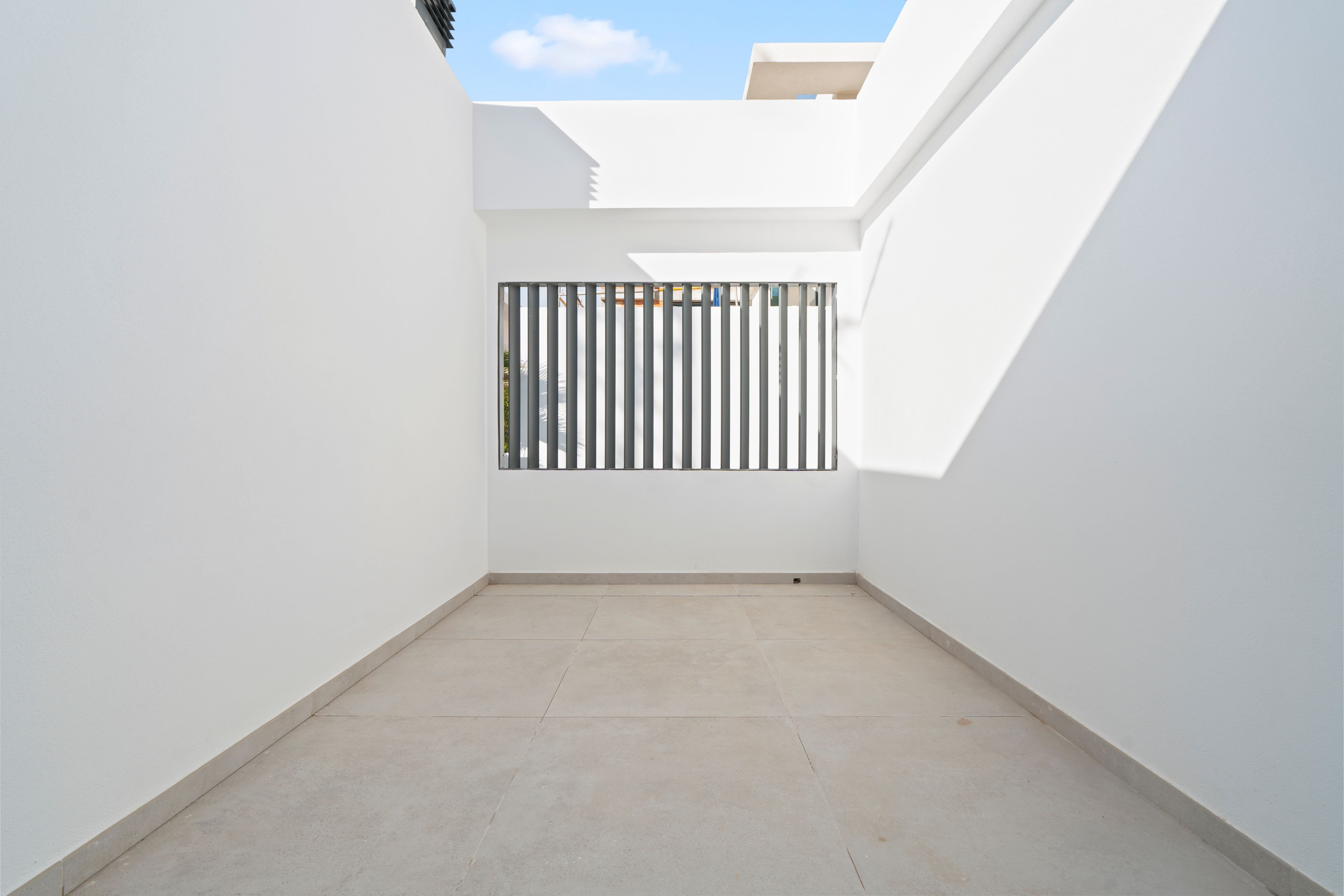 For sale - 3 Bedroom 2 Bathroom villa in Benidorm - Benidorm  - Alicante