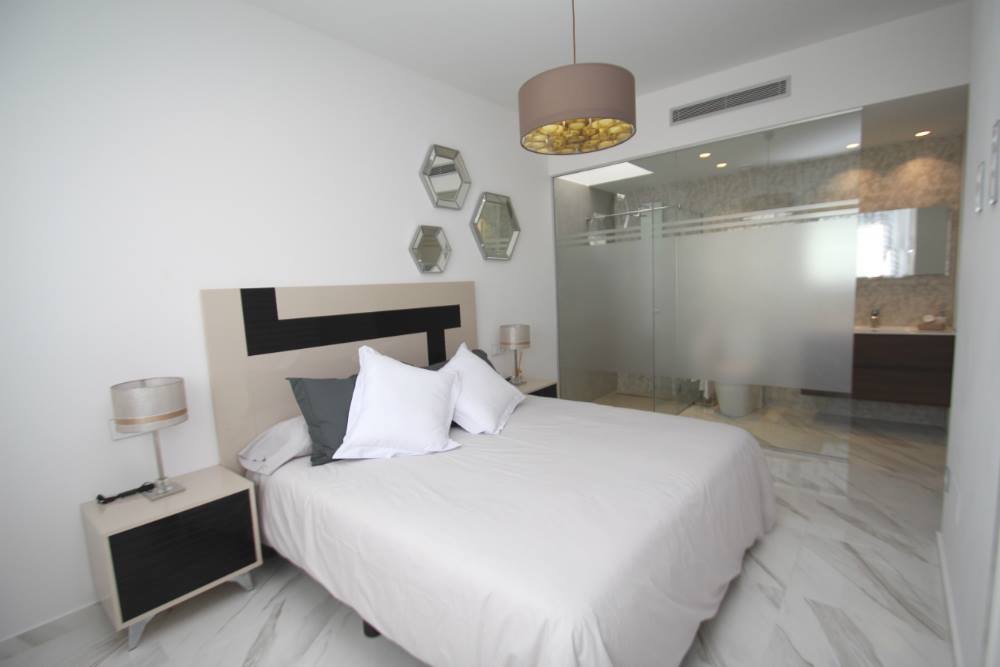 For sale - 3 Bedroom 3 Bathroom villa in San Miguel de Salinas - San Miguel de Salinas  - Alicante