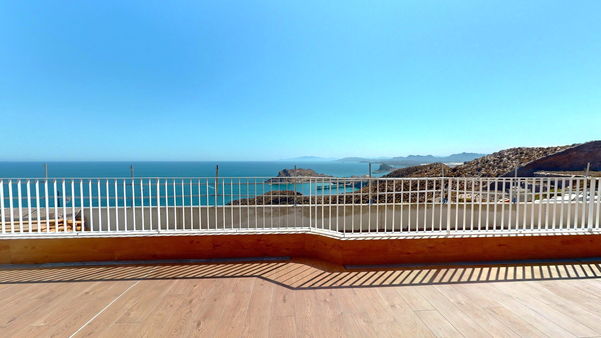 For sale - 3 Bedroom 2 Bathroom penthouse in Águilas - Águilas  - Murcia