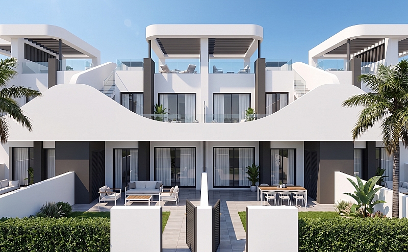 3 Bedroom 2 Bathroom high-bungalow in San Fulgencio