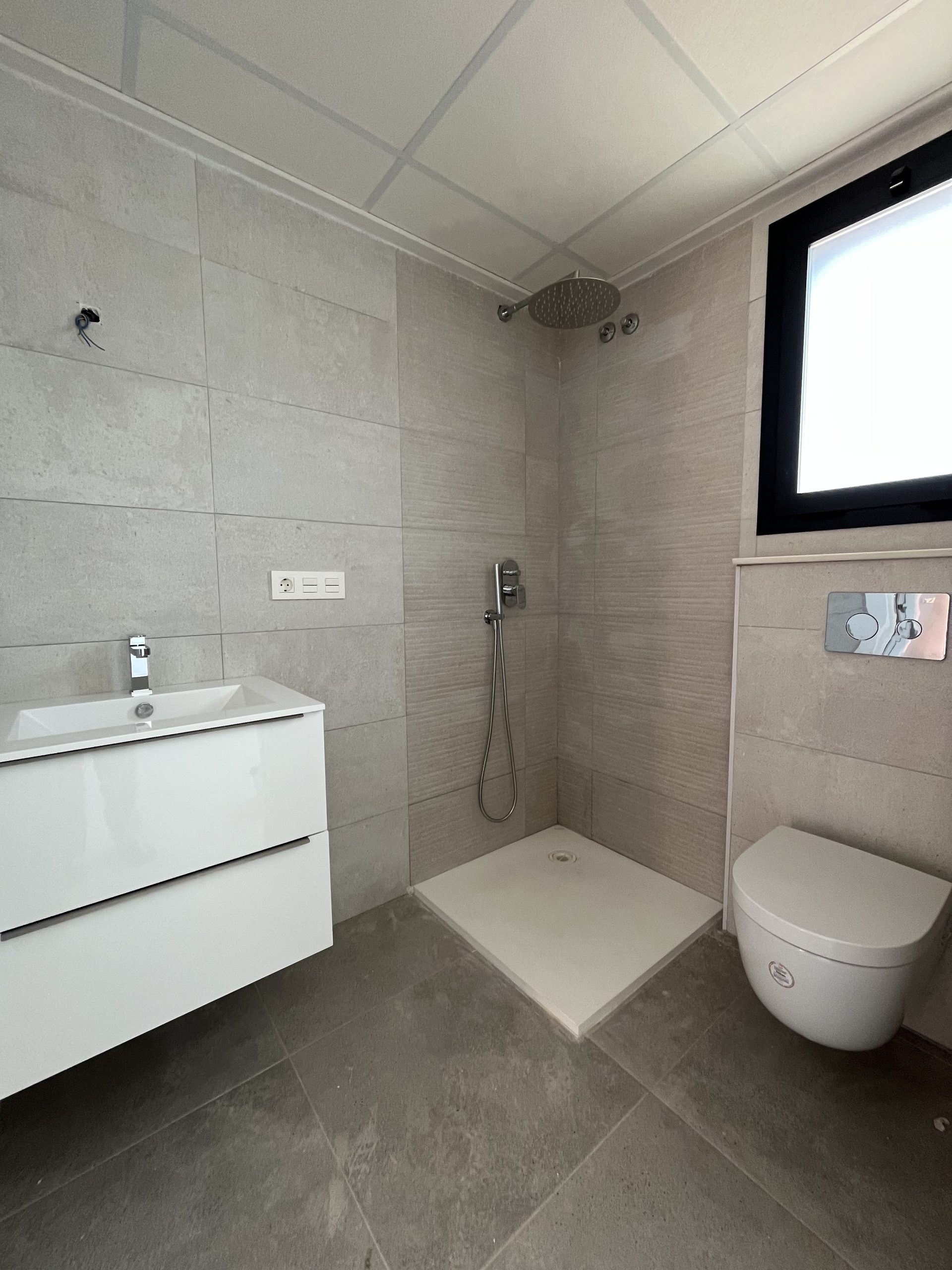 For sale - 3 Bedroom 2 Bathroom semi-detached in Gran Alacant - Gran Alacant  - Alicante