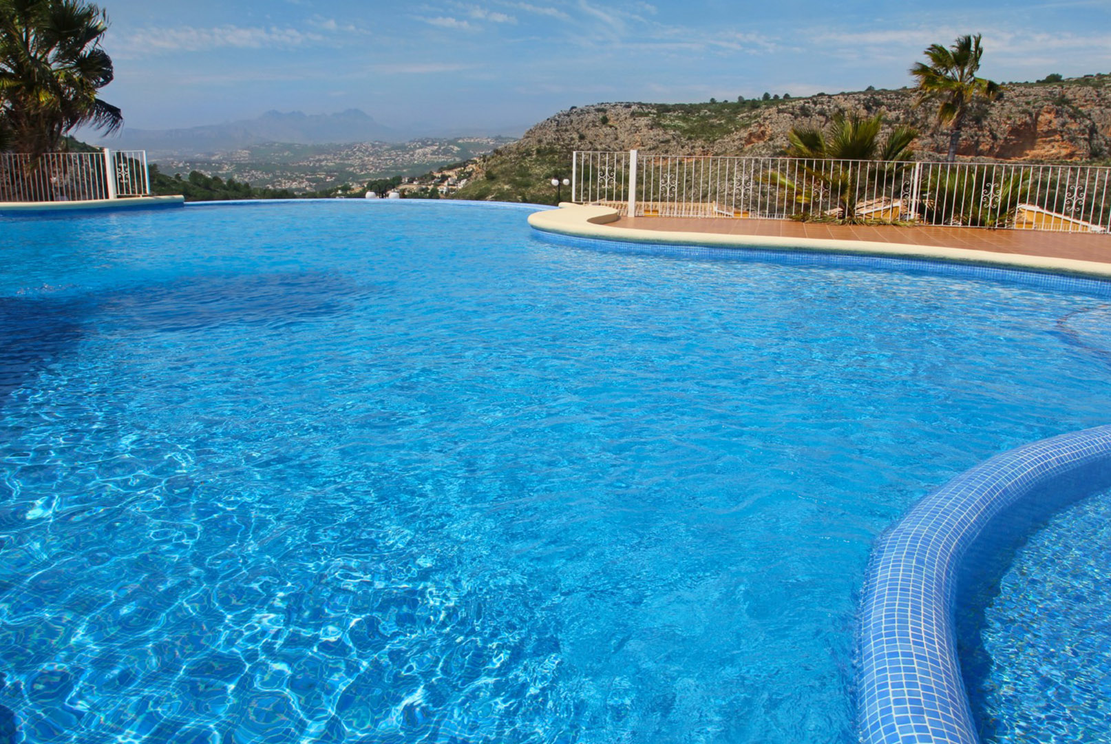 For sale - 3 Bedroom 2 Bathroom apartment in Cumbre del Sol - Cumbre del Sol  - Alicante