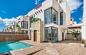 3 Bedroom 3 Bathroom detached in Los Montesinos