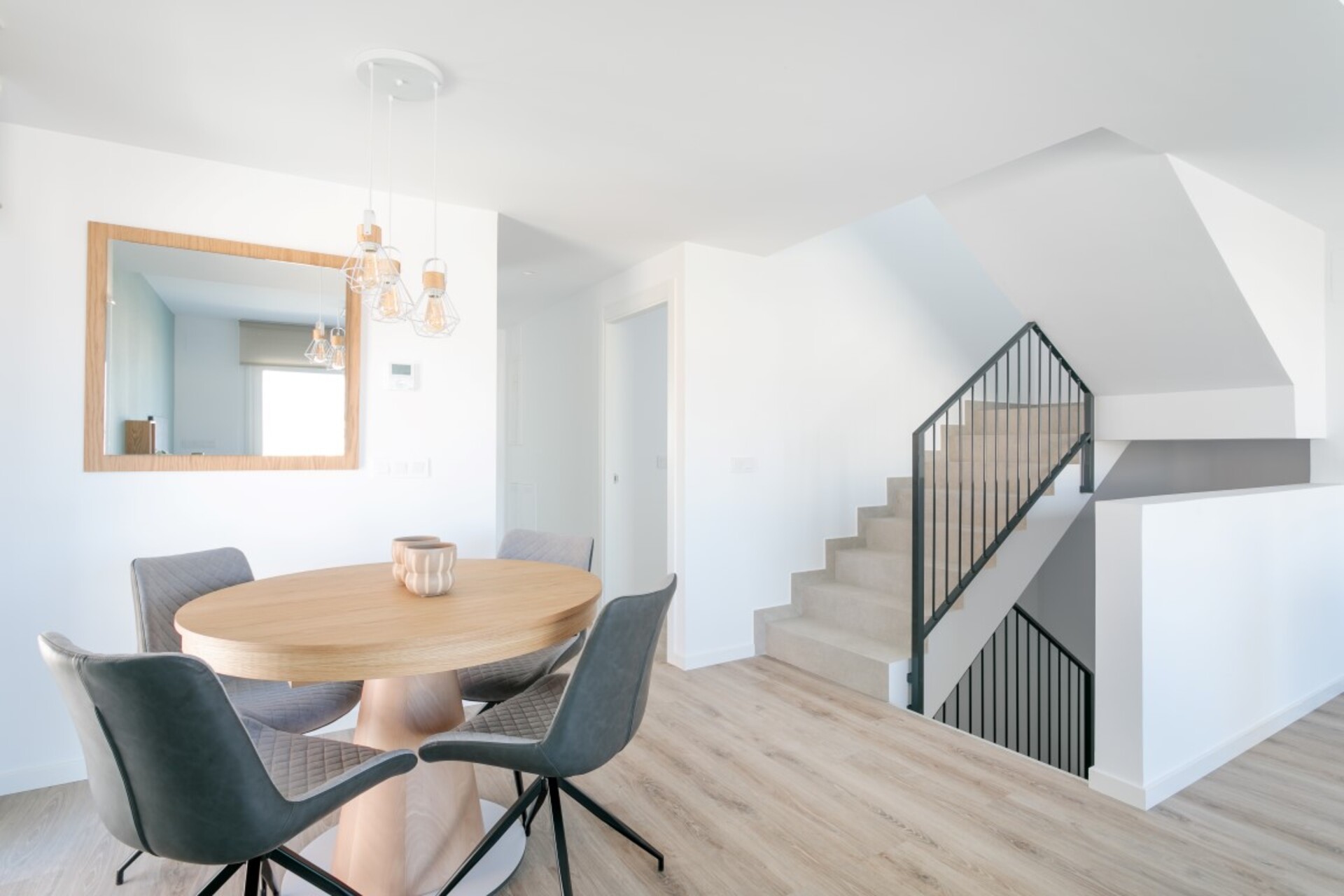For sale - 4 Bedroom 2 Bathroom terraced in Finestrat - Finestrat  - Alicante