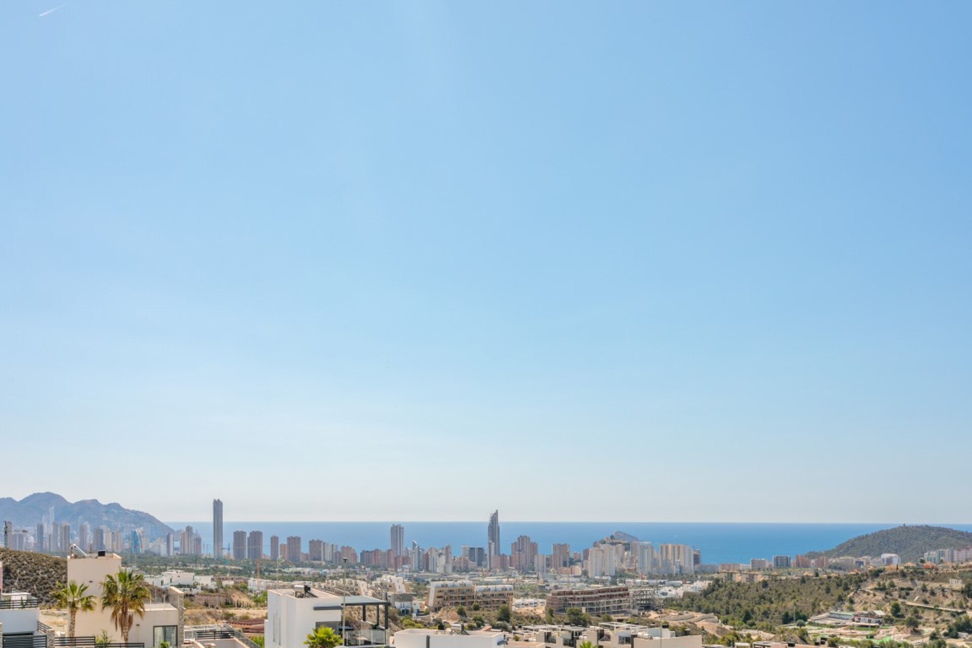 For sale - 4 Bedroom 2 Bathroom terraced in Finestrat - Finestrat  - Alicante