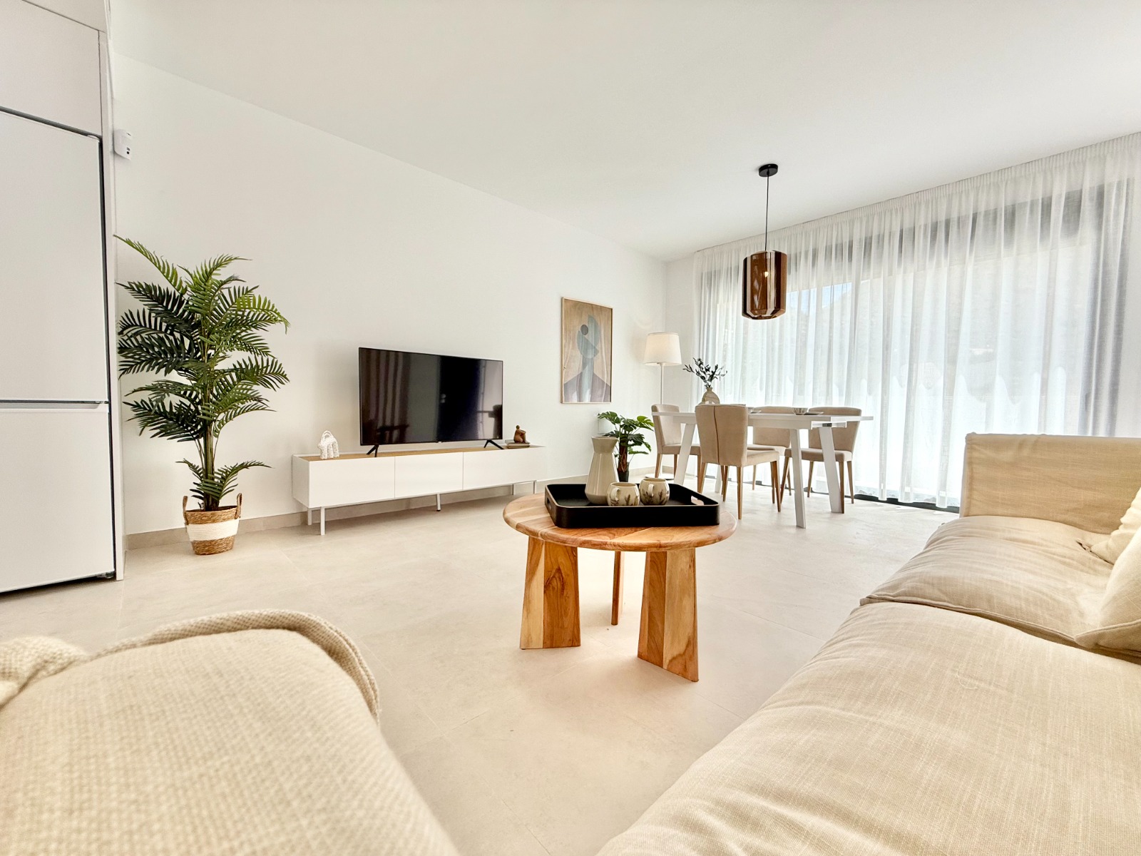 For sale - 3 Bedroom 2 Bathroom low-bungalow in Cox - Cox  - Alicante
