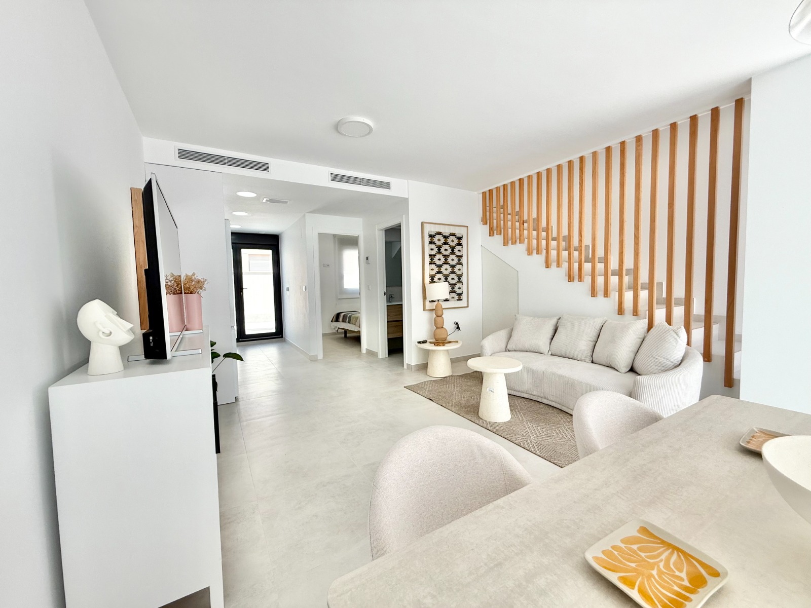 For sale - 3 Bedroom 2 Bathroom high-bungalow in Cox - Cox  - Alicante