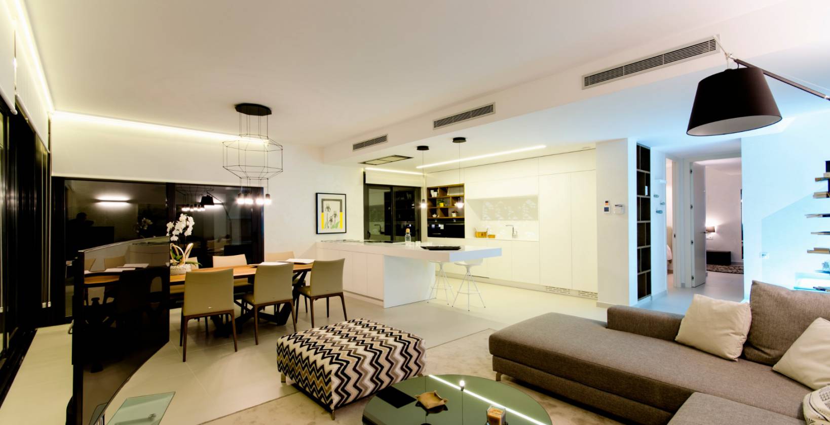 For sale - 4 Bedroom 4 Bathroom villa in Dehesa de Campoamor - Dehesa de Campoamor  - Alicante
