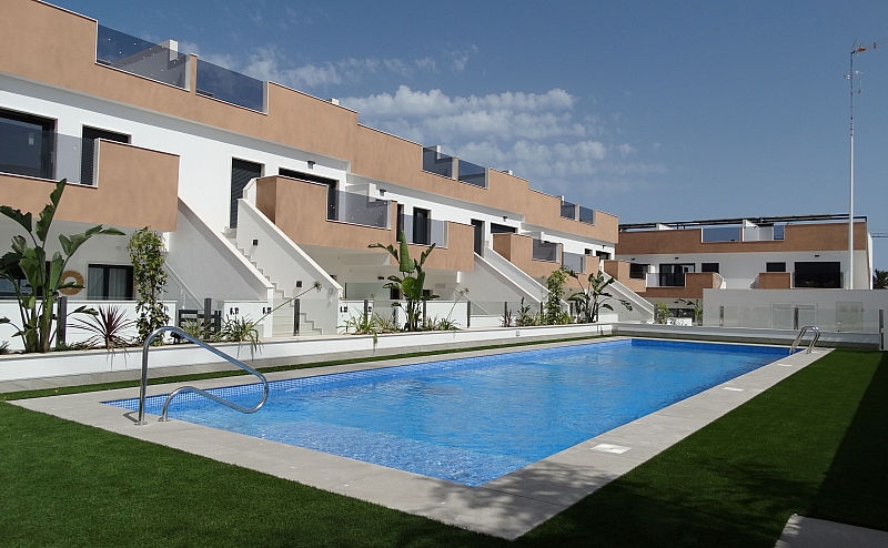 2 Bedroom 2 Bathroom low-bungalow in Pilar de la Horadada