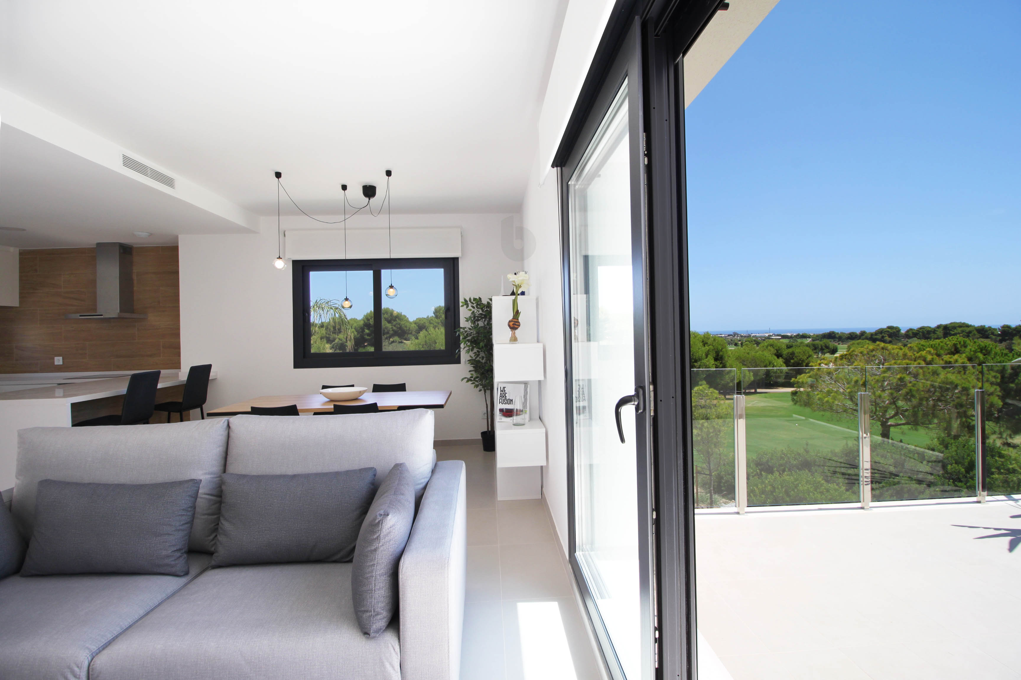 For sale - 3 Bedroom 2 Bathroom ground-floor in Pinar de Campoverde - Pinar de Campoverde  - Alicante