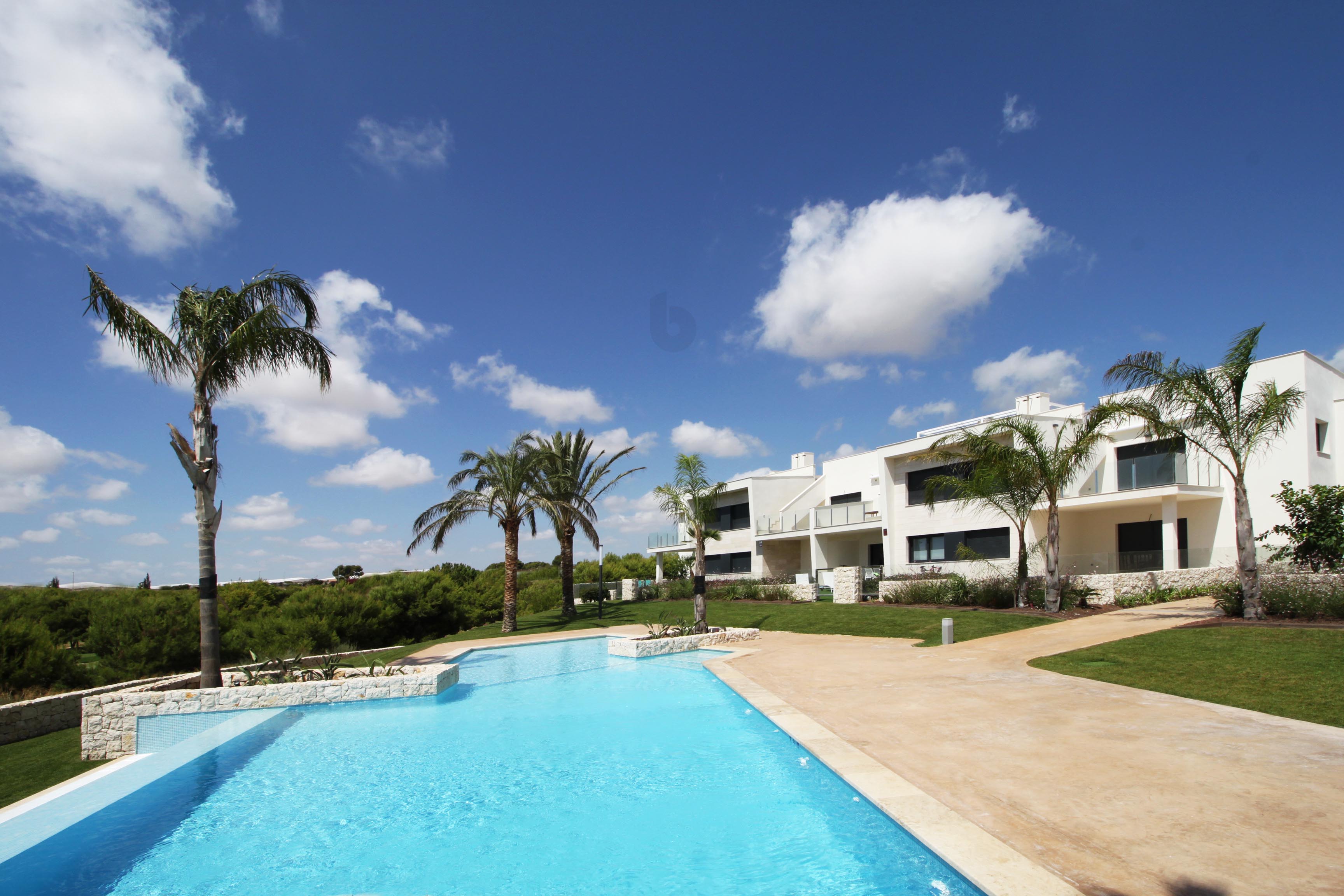 For sale - 3 Bedroom 2 Bathroom ground-floor in Pinar de Campoverde - Pinar de Campoverde  - Alicante
