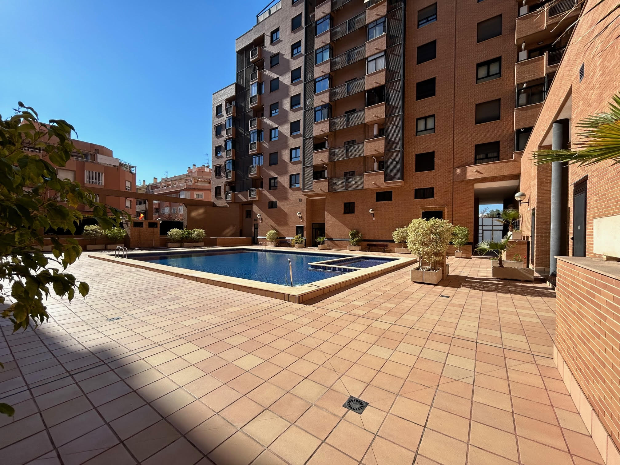 For sale - 1 Bedroom 1 Bathroom ground-floor in Alicante (Alacant) - Alicante (Alacant)  - Alicante