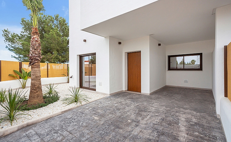 3 Bedroom 2 Bathroom high-bungalow in Los Alcázares