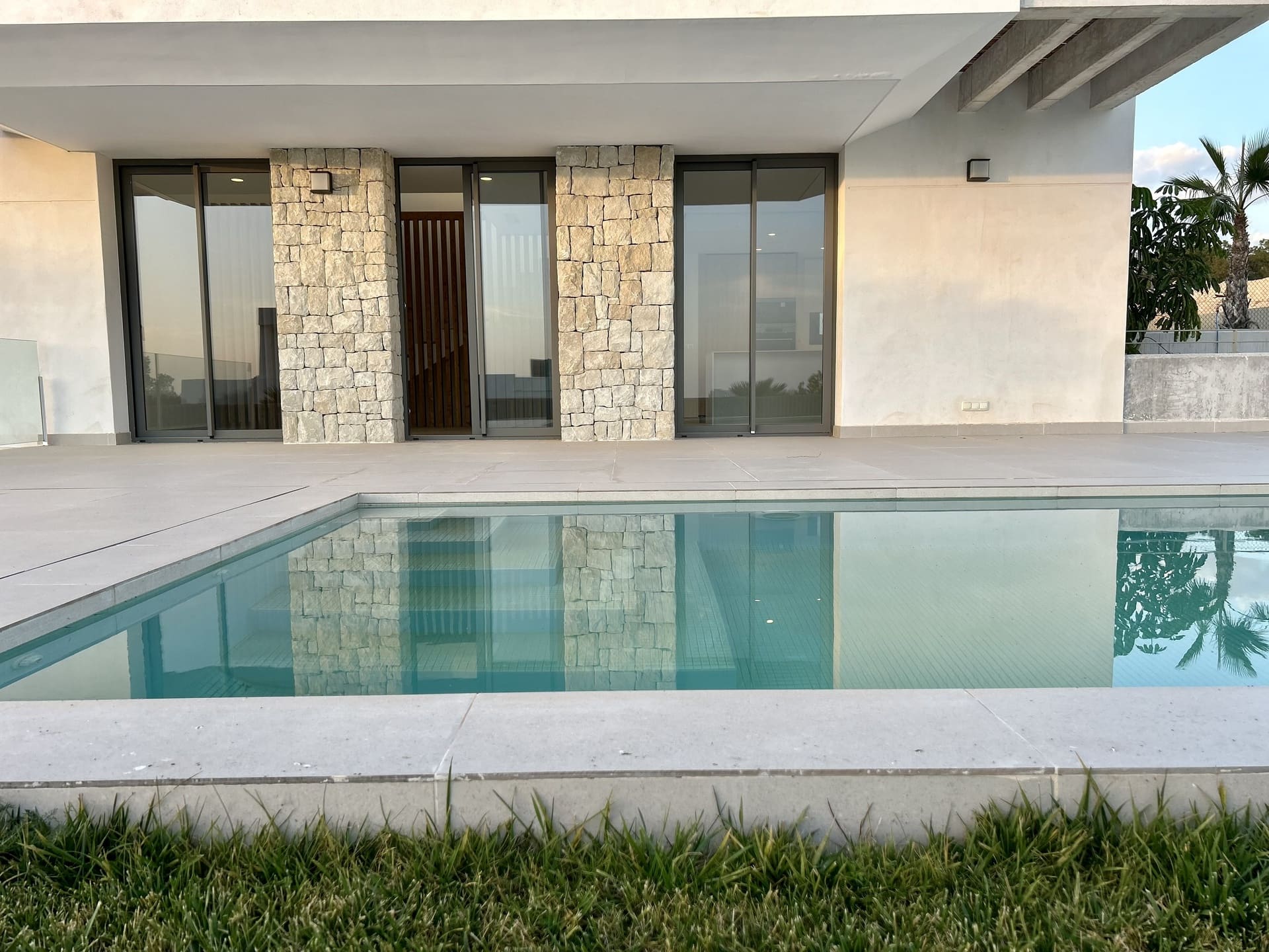 For sale - 4 Bedroom 4 Bathroom detached in Finestrat - Finestrat  - Alicante