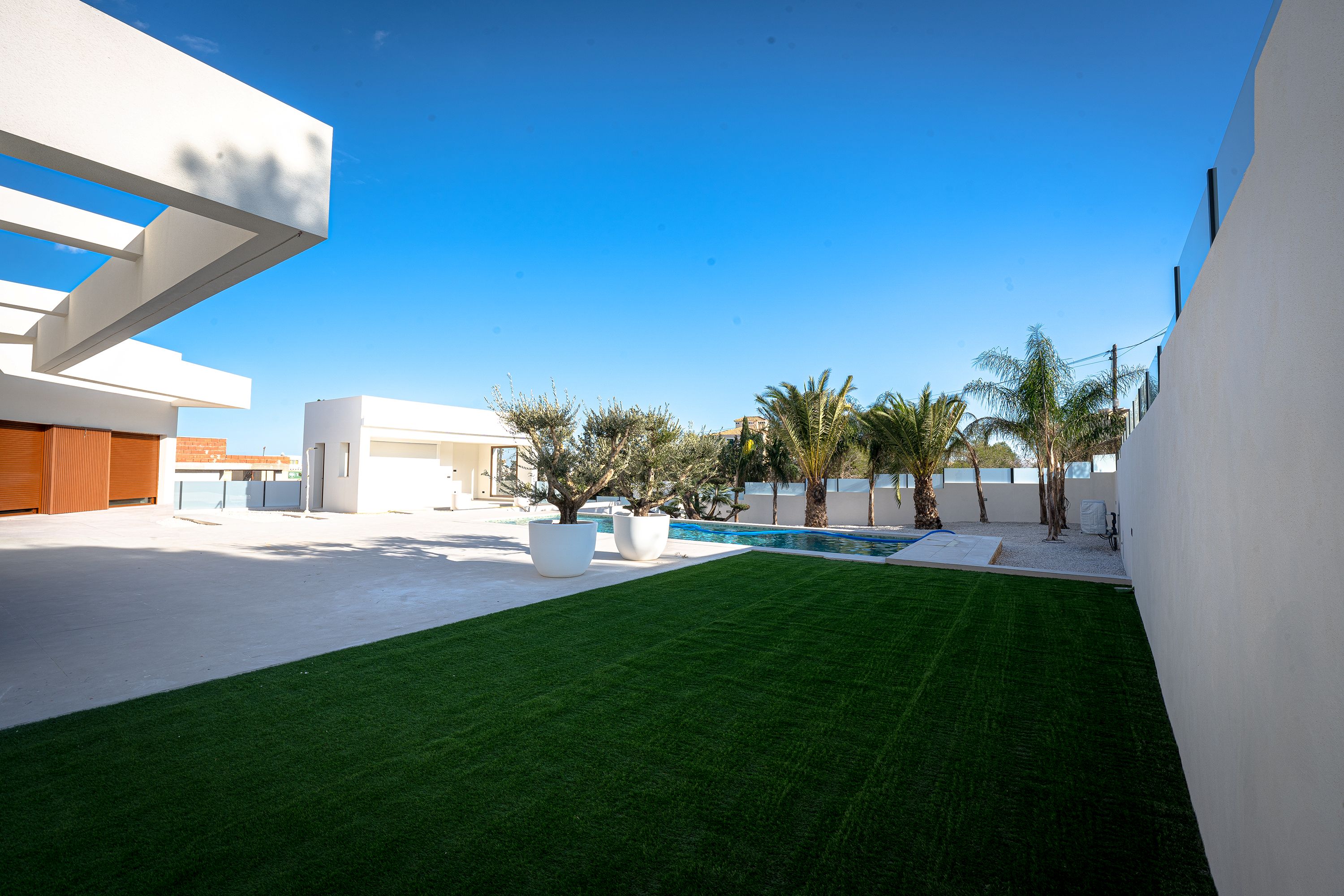 For sale - 4 Bedroom 4 Bathroom detached in Benejúzar - Benejúzar  - Alicante