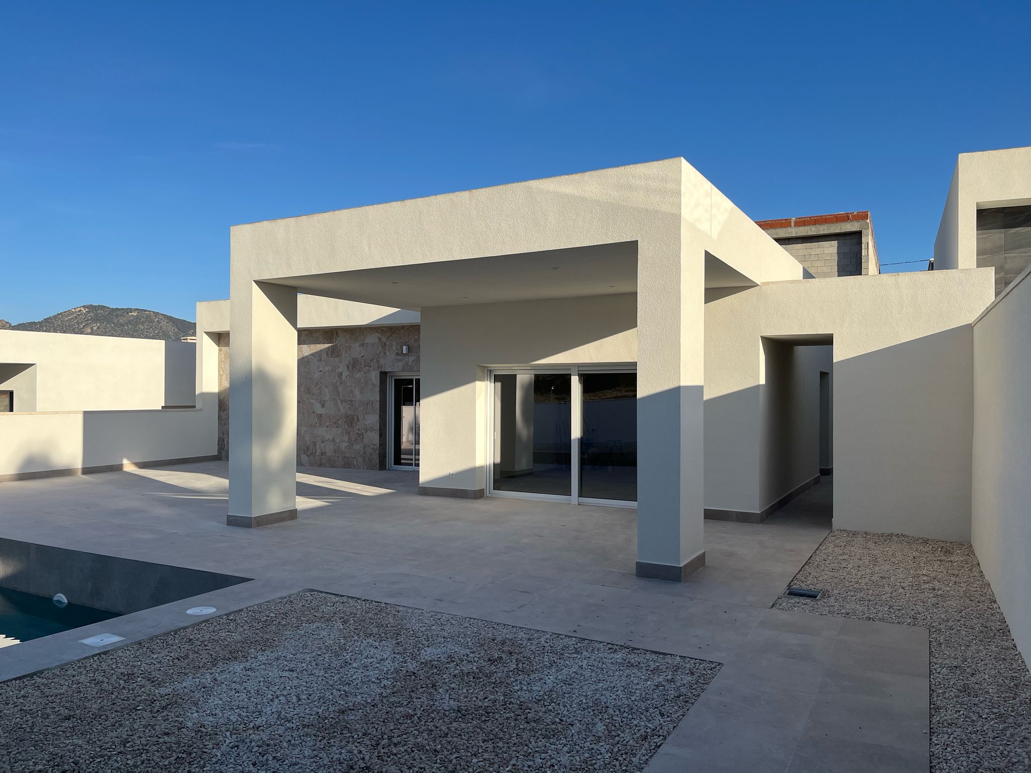 For sale - 3 Bedroom 2 Bathroom terraced in la Romana - la Romana  - Alicante