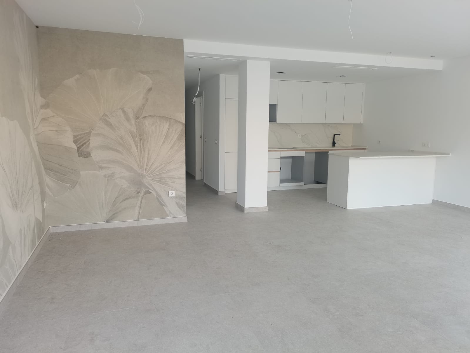 For sale - 3 Bedroom 2 Bathroom ground-floor in Torrevieja - Torrevieja  - Alicante