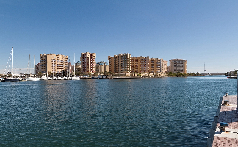 3 Bedroom 2 Bathroom apartment in La Manga del Mar Menor