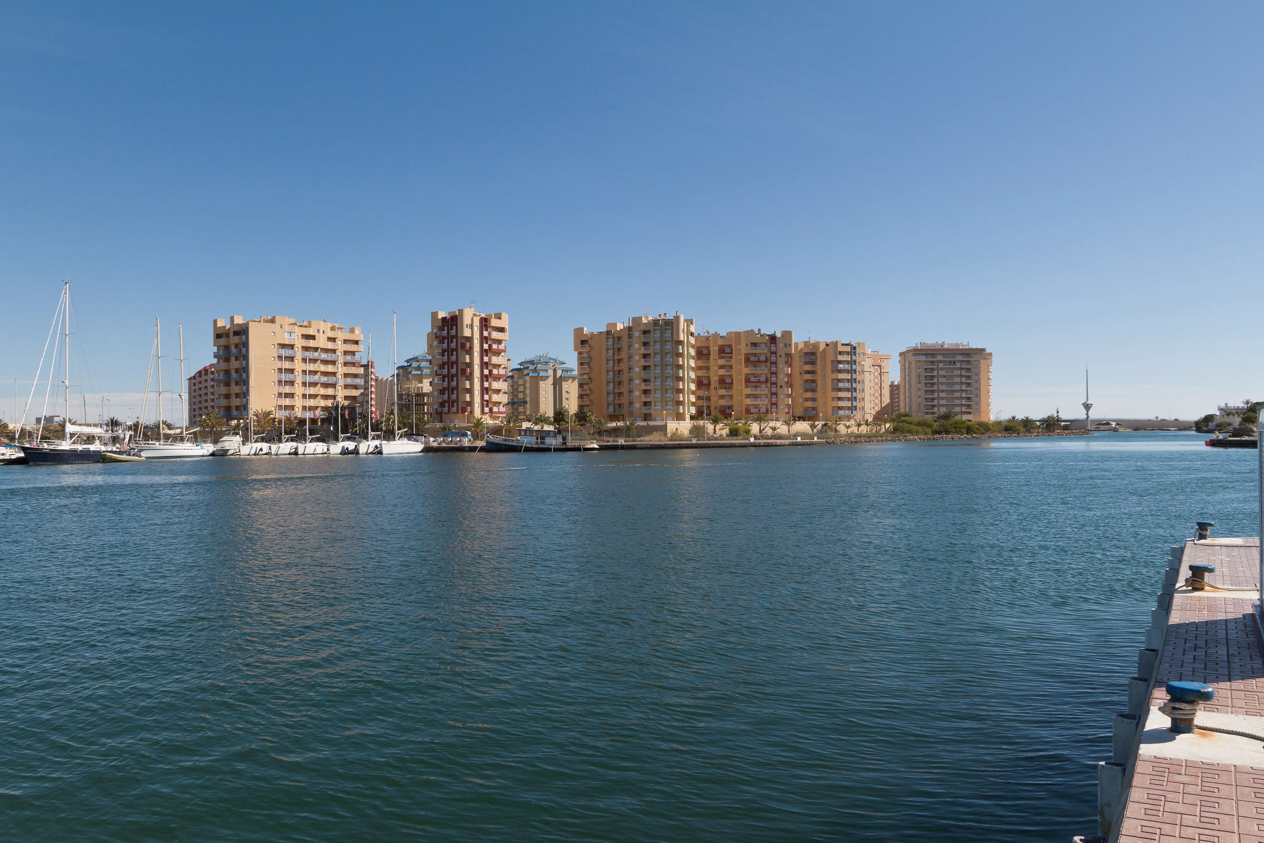 For sale - 3 Bedroom 2 Bathroom apartment in La Manga del Mar Menor - La Manga del Mar Menor  - Murcia