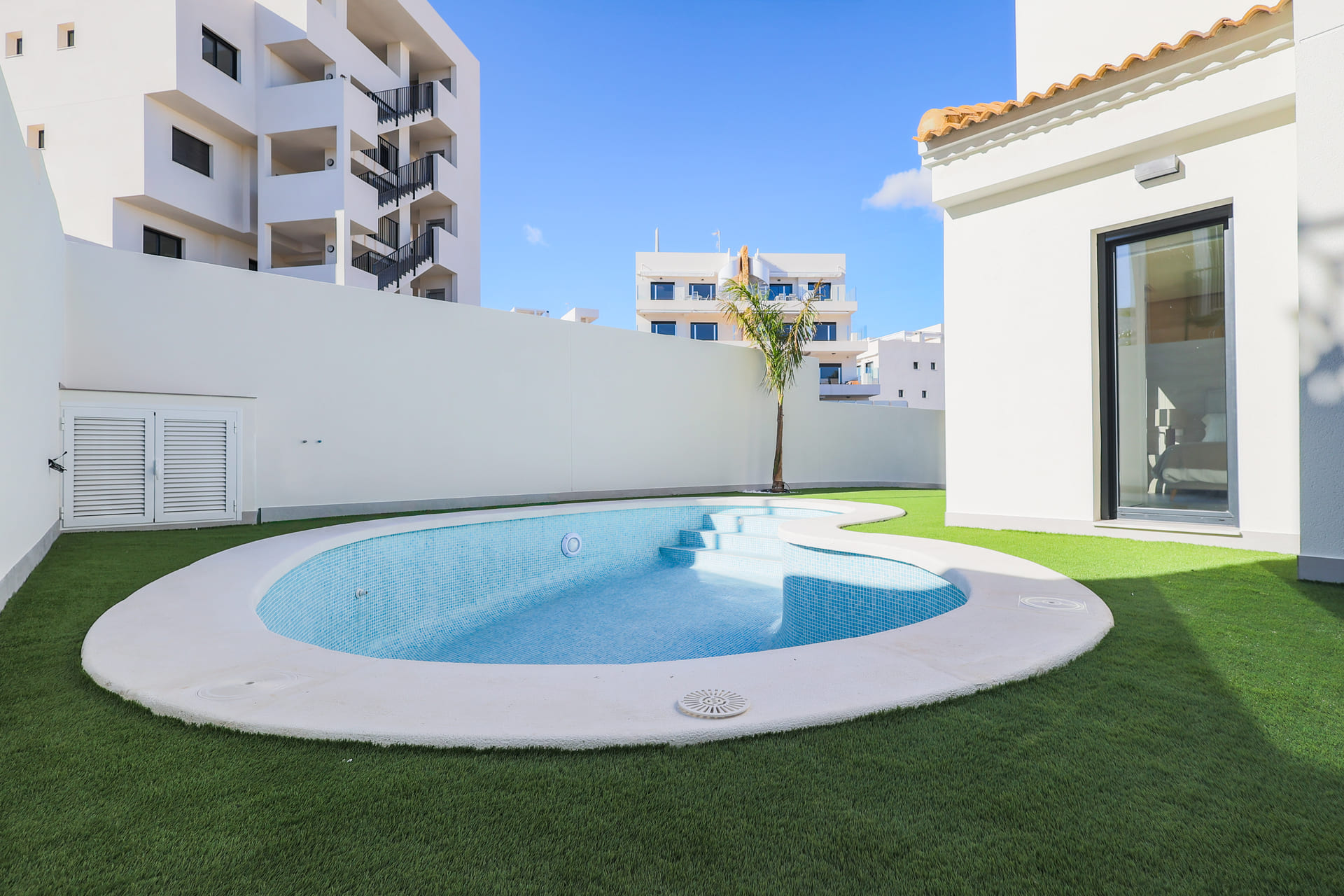 For sale - 3 Bedroom 2 Bathroom villa in Orihuela Costa - Orihuela Costa  - Alicante
