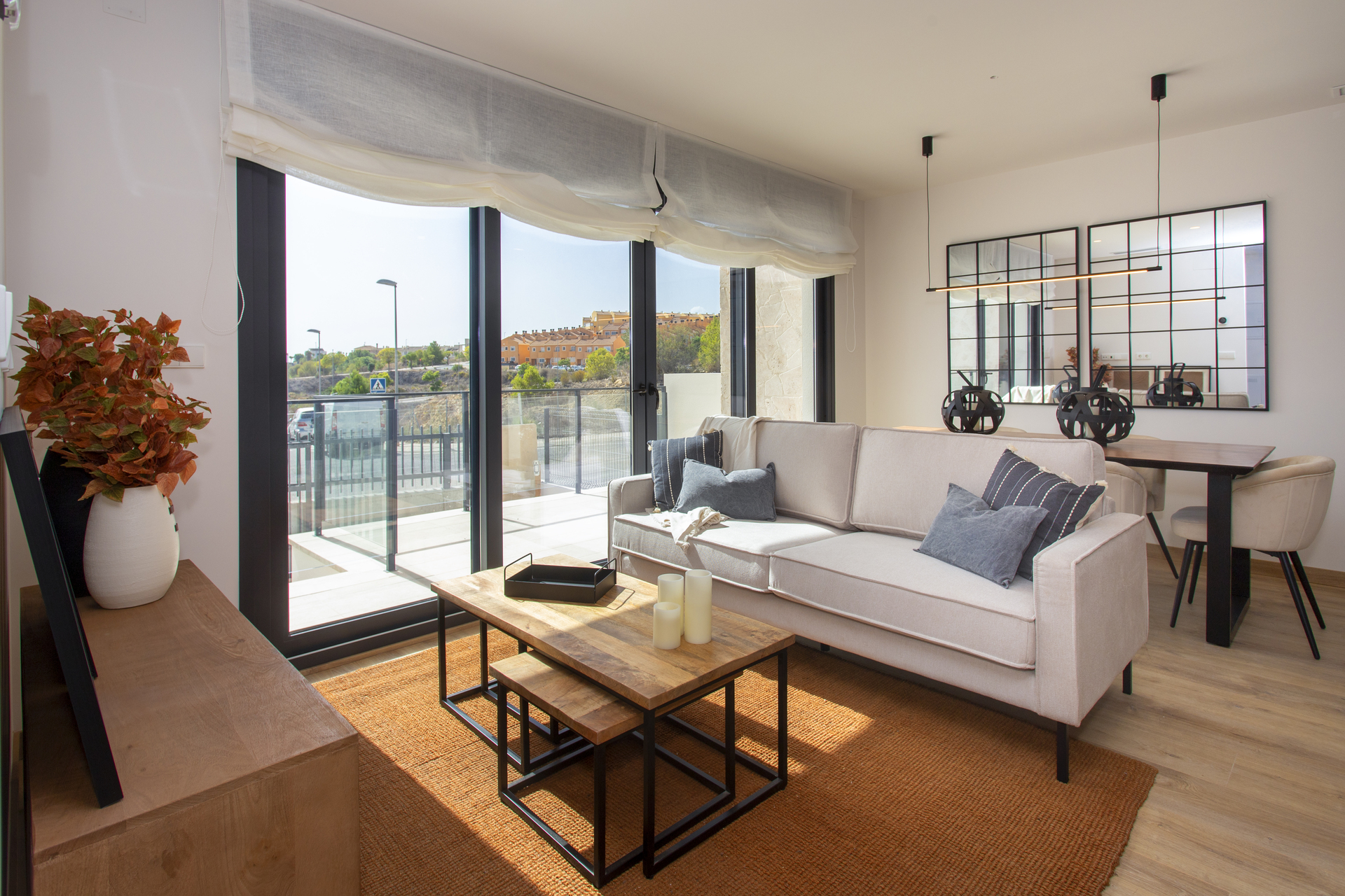 For sale - 3 Bedroom 3 Bathroom terraced in Monforte del Cid - Monforte del Cid  - Alicante