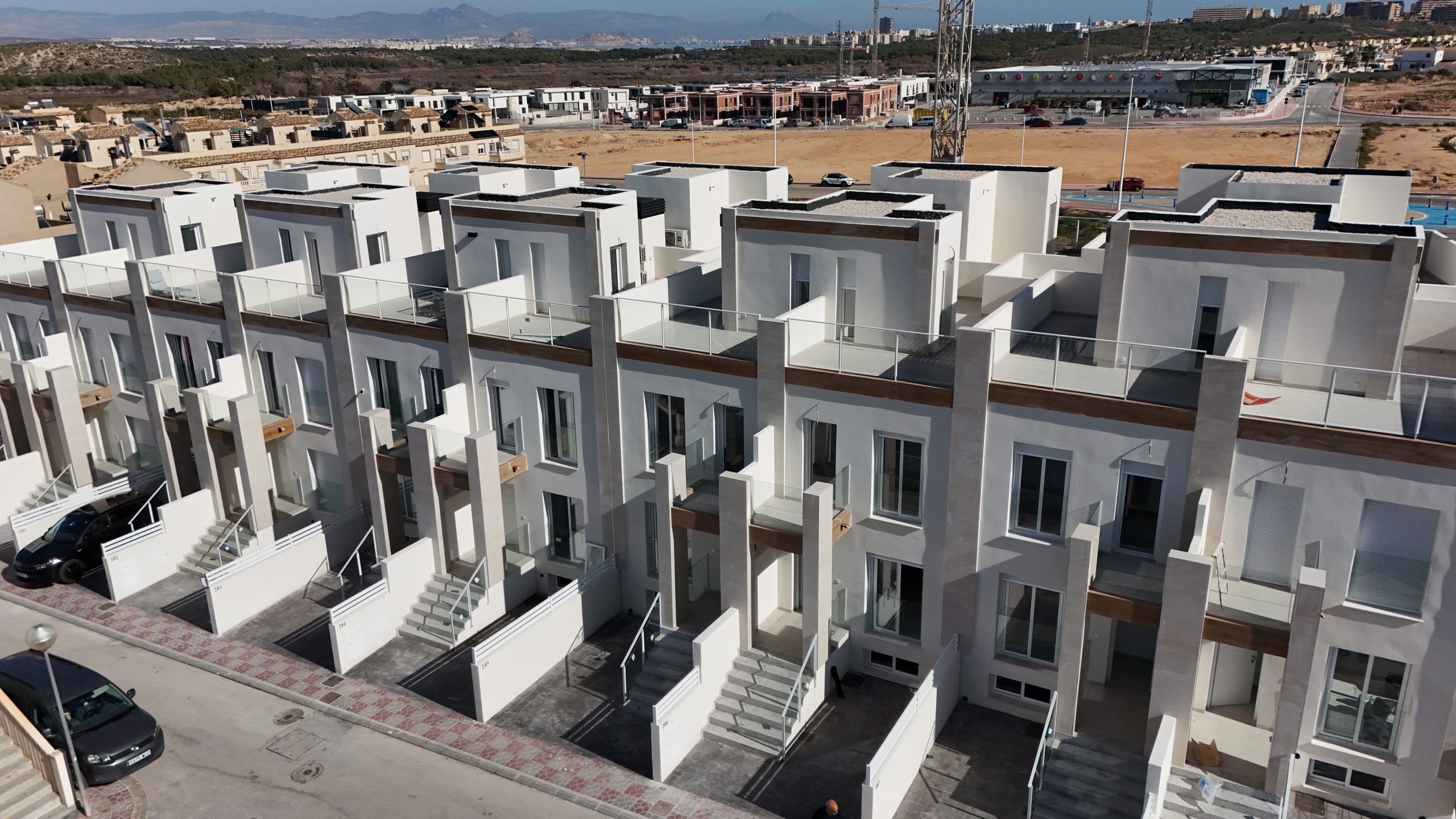 For sale - 2 Bedroom 2 Bathroom semi-detached in Gran Alacant - Gran Alacant  - Alicante