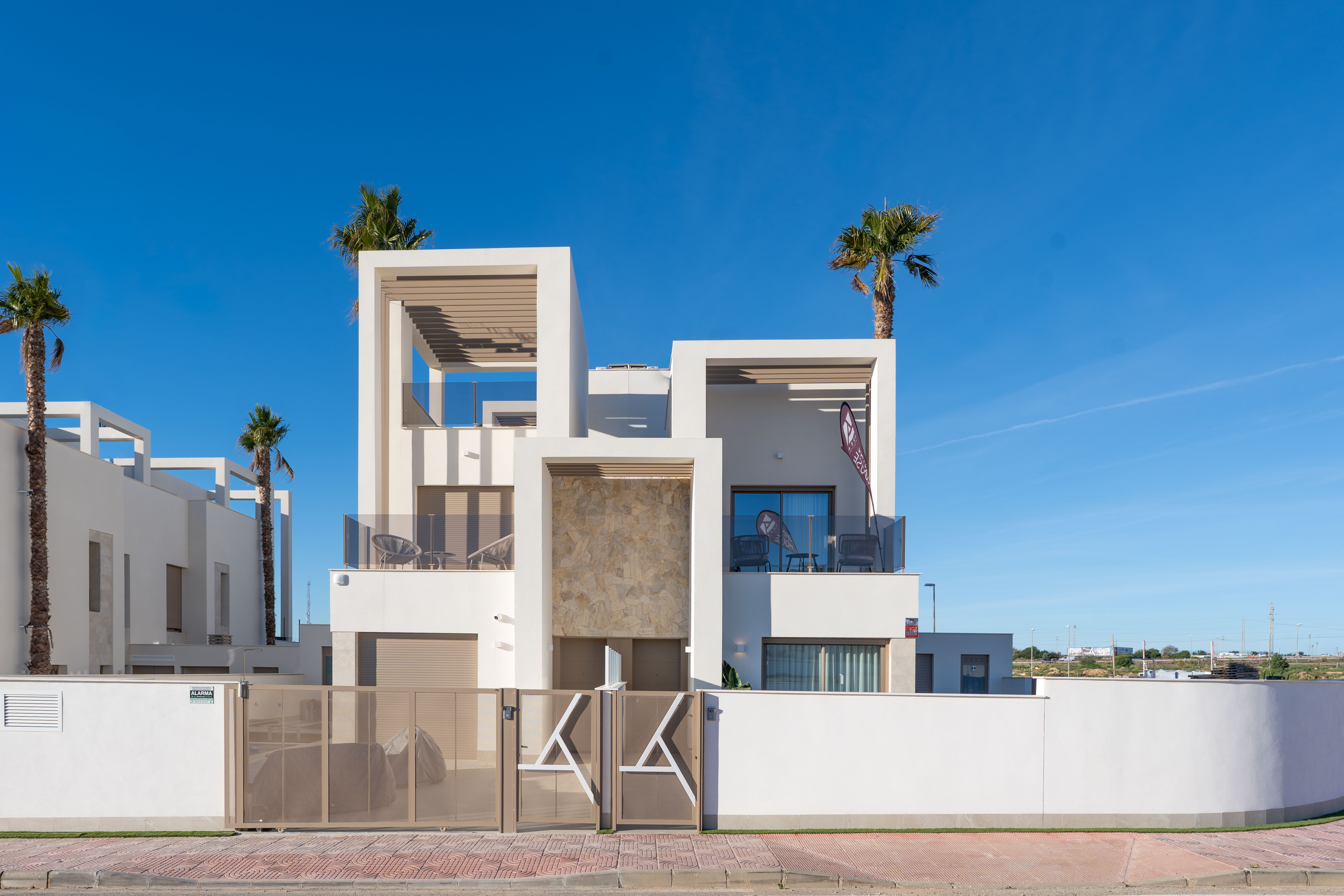 For sale - 3 Bedroom 2 Bathroom terraced in Los Alcázares - Los Alcázares  - Murcia