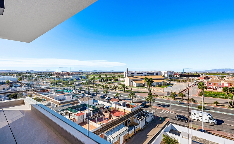 3 Bedroom 2 Bathroom apartment in Los Alcázares