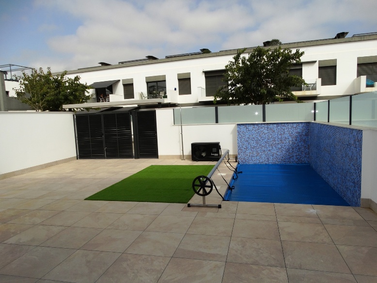 For sale - 3 Bedroom 3 Bathroom semi-detached in Pilar de la Horadada - Pilar de la Horadada  - Alicante