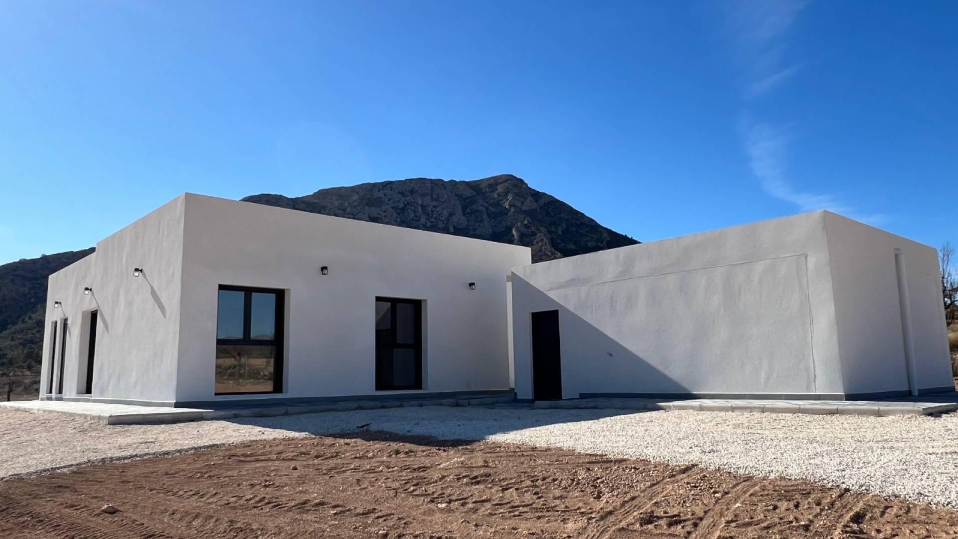 For sale - 3 Bedroom 2 Bathroom detached in La Canalosa - La Canalosa  - Alicante