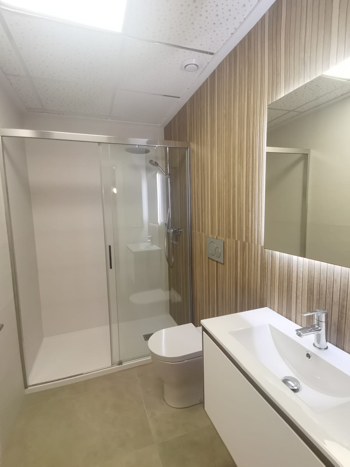 For sale - 2 Bedroom 2 Bathroom ground-floor in Torrevieja - Torrevieja  - Alicante