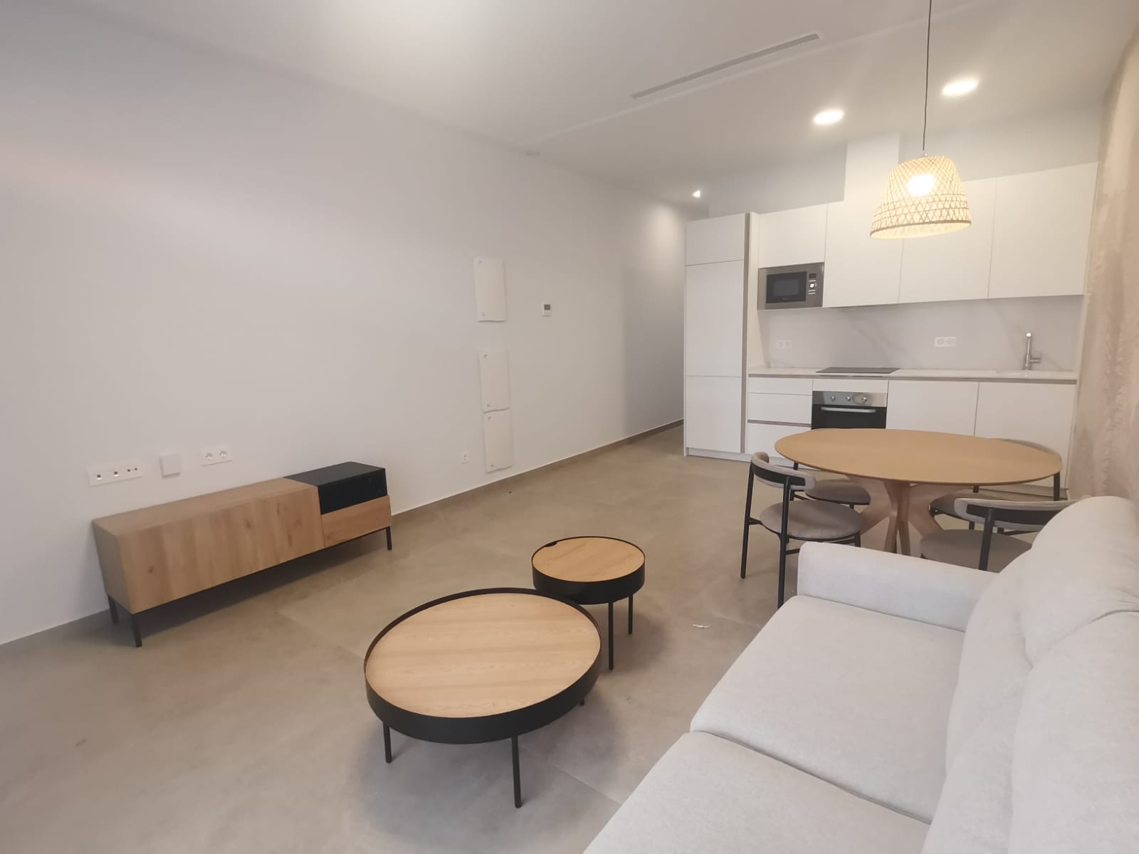 For sale - 2 Bedroom 2 Bathroom ground-floor in Torrevieja - Torrevieja  - Alicante