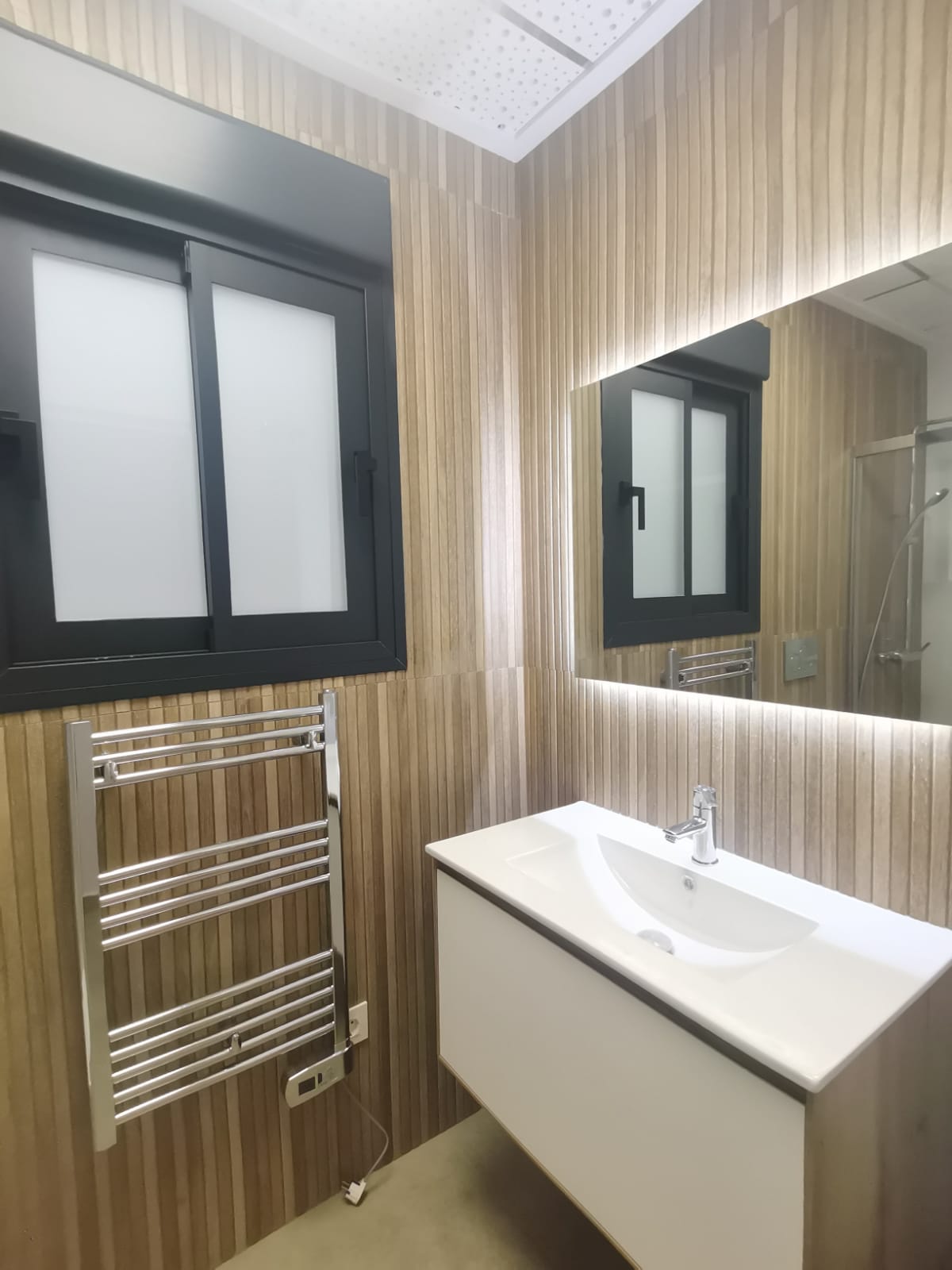 For sale - 2 Bedroom 2 Bathroom ground-floor in Torrevieja - Torrevieja  - Alicante