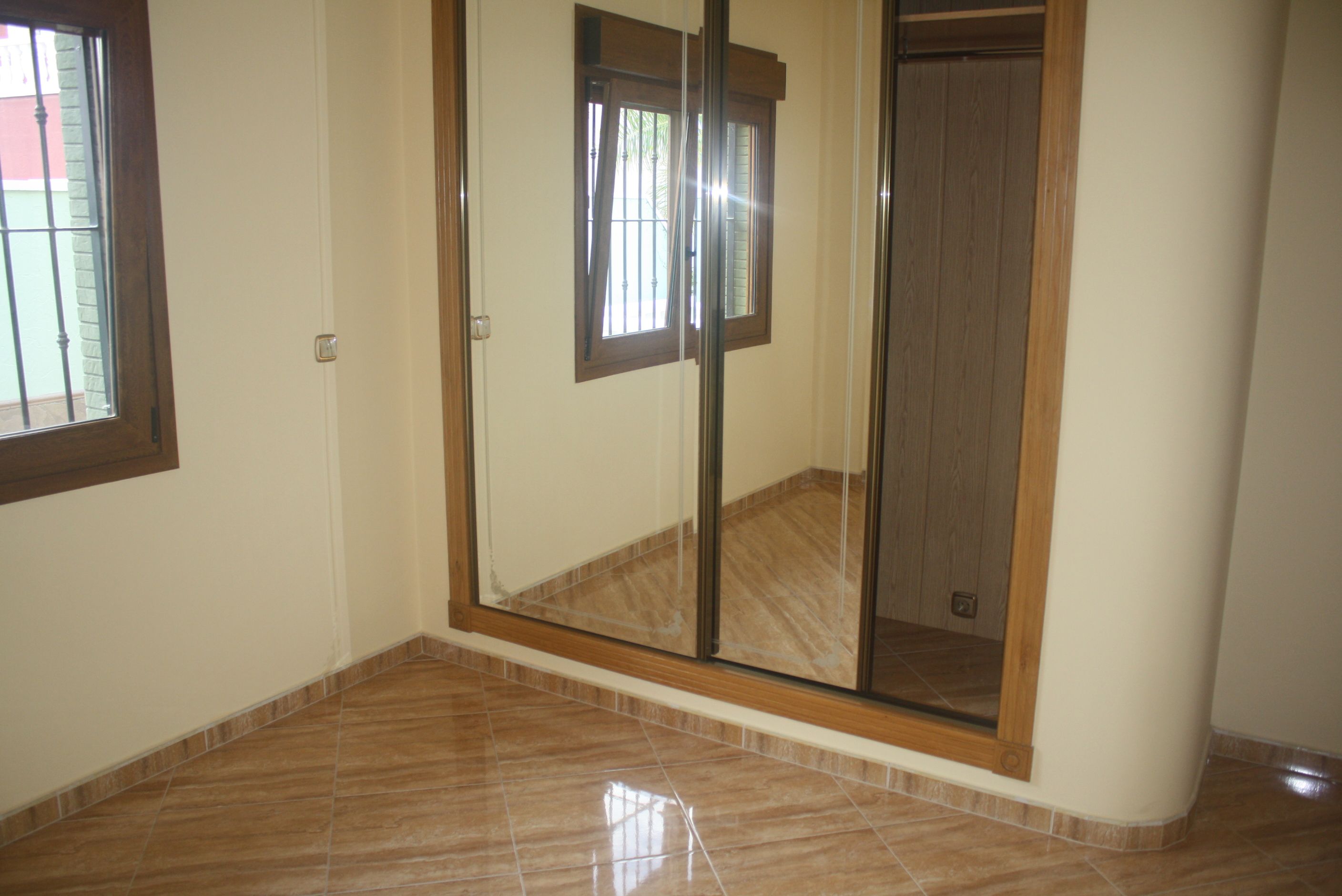 For sale - 3 Bedroom 4 Bathroom detached in Torrevieja - Torrevieja  - Alicante