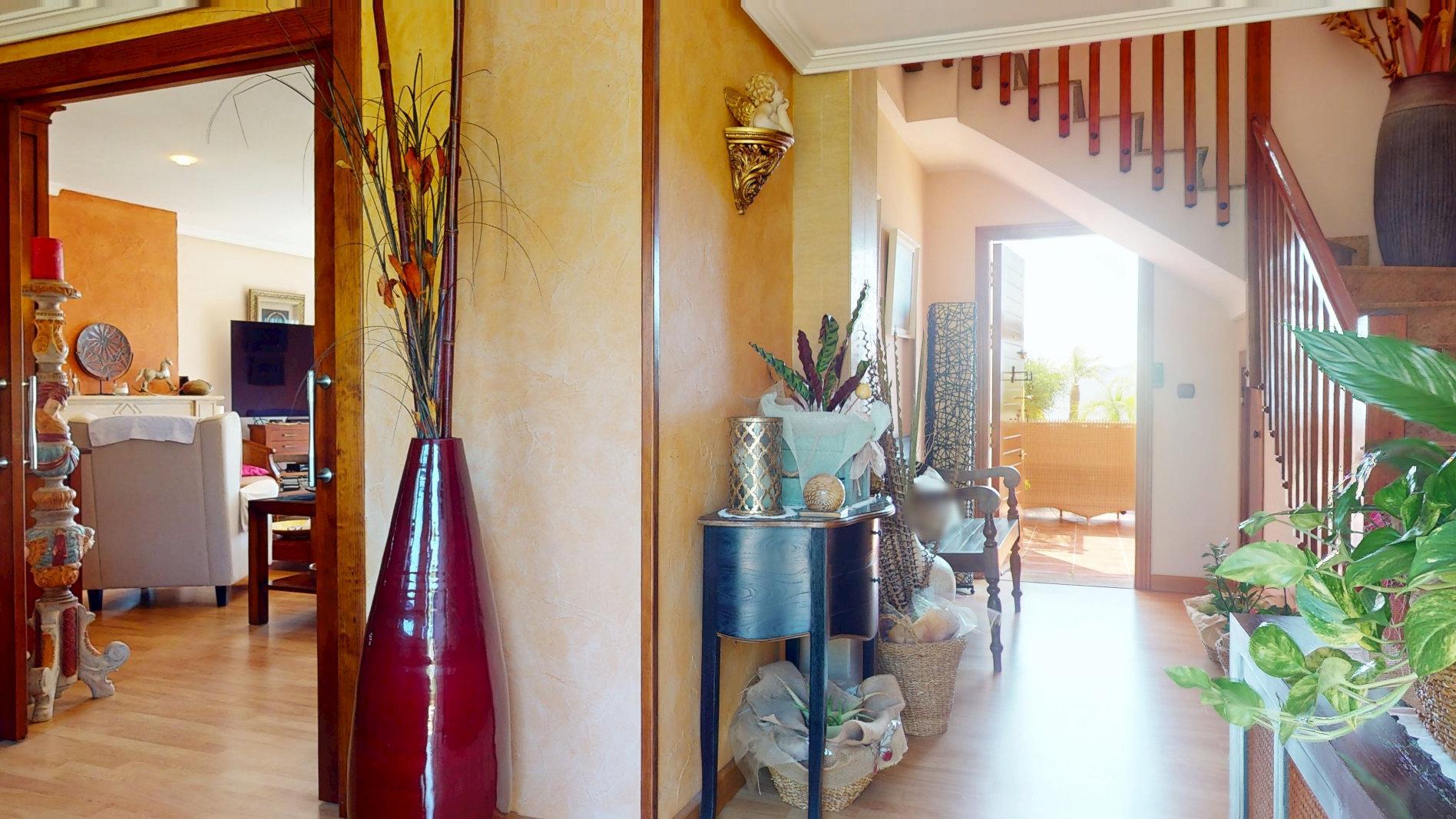 For sale - 5 Bedroom 4 Bathroom detached in Águilas - Águilas  - Murcia