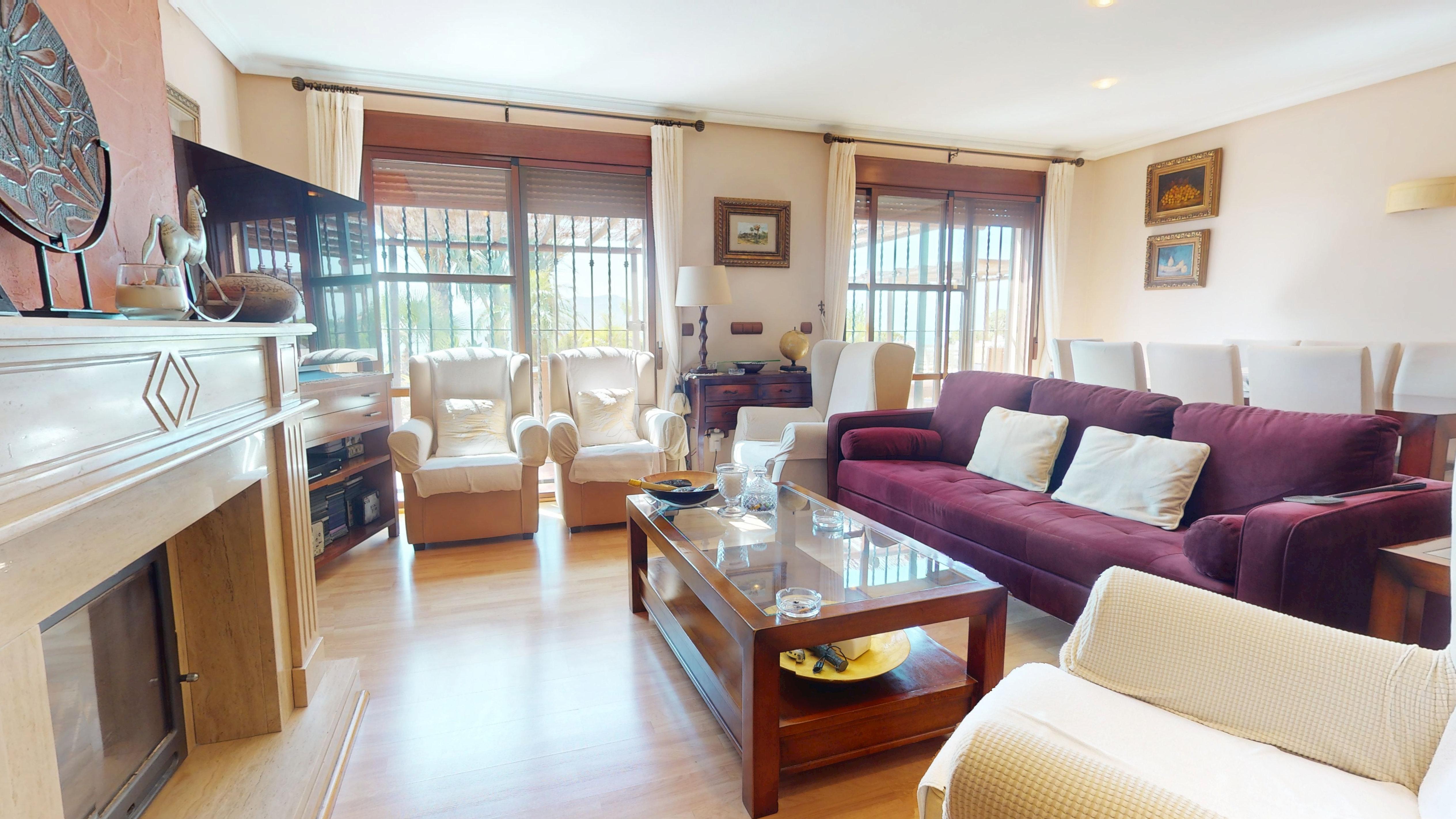For sale - 5 Bedroom 4 Bathroom detached in Águilas - Águilas  - Murcia