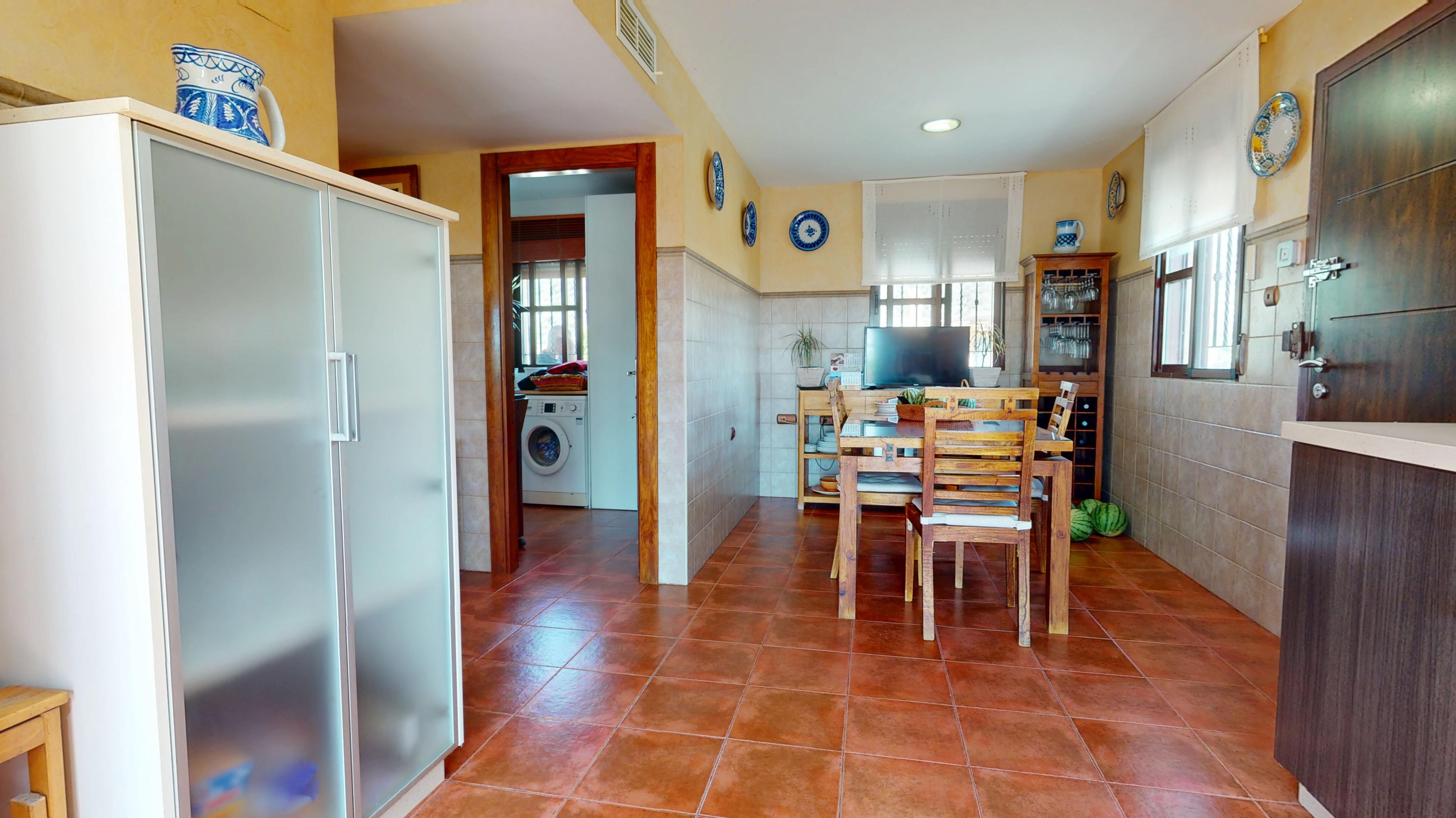 For sale - 5 Bedroom 4 Bathroom detached in Águilas - Águilas  - Murcia