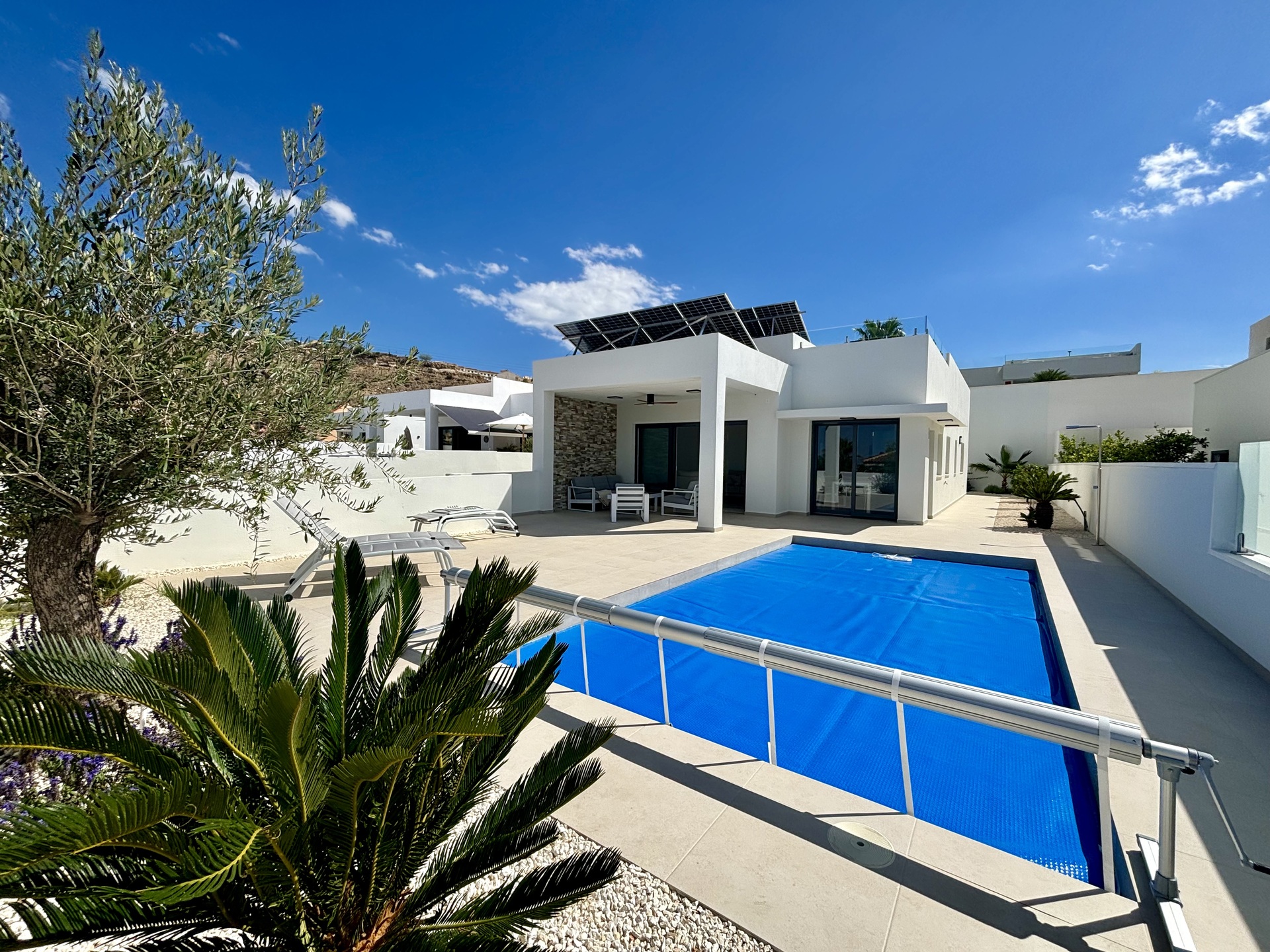 For sale - 3 Bedroom 2 Bathroom detached in Benijófar - Benijófar  - Alicante