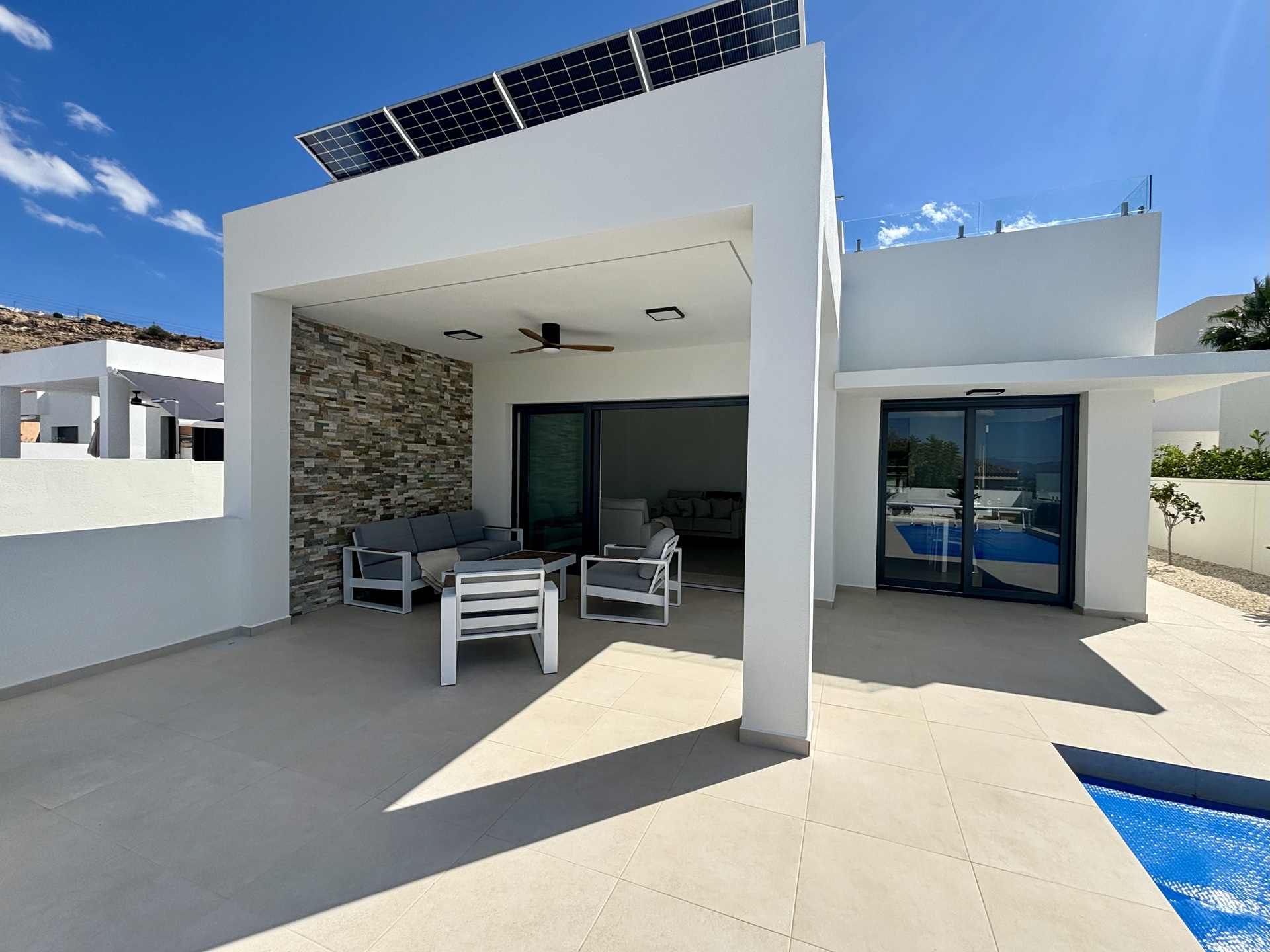 For sale - 3 Bedroom 2 Bathroom detached in Benijófar - Benijófar  - Alicante