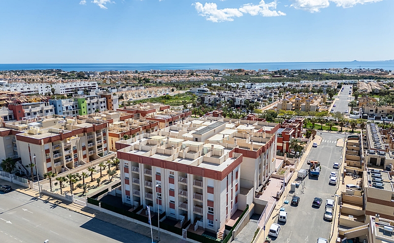 2 Bedroom 2 Bathroom penthouse in Orihuela Costa