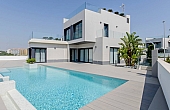 3 Bedroom 3 Bathroom villa in Dehesa de Campoamor