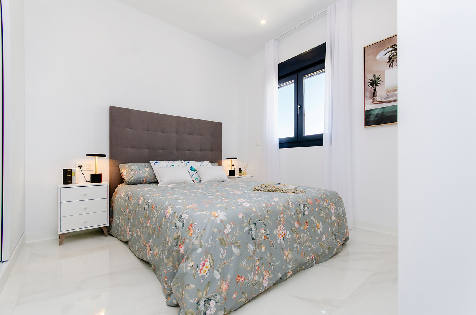For sale - 3 Bedroom 2 Bathroom semi-detached in Vistabella - Vistabella  - Alicante
