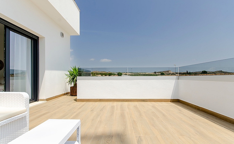 3 Bedroom 2 Bathroom semi-detached in Vistabella
