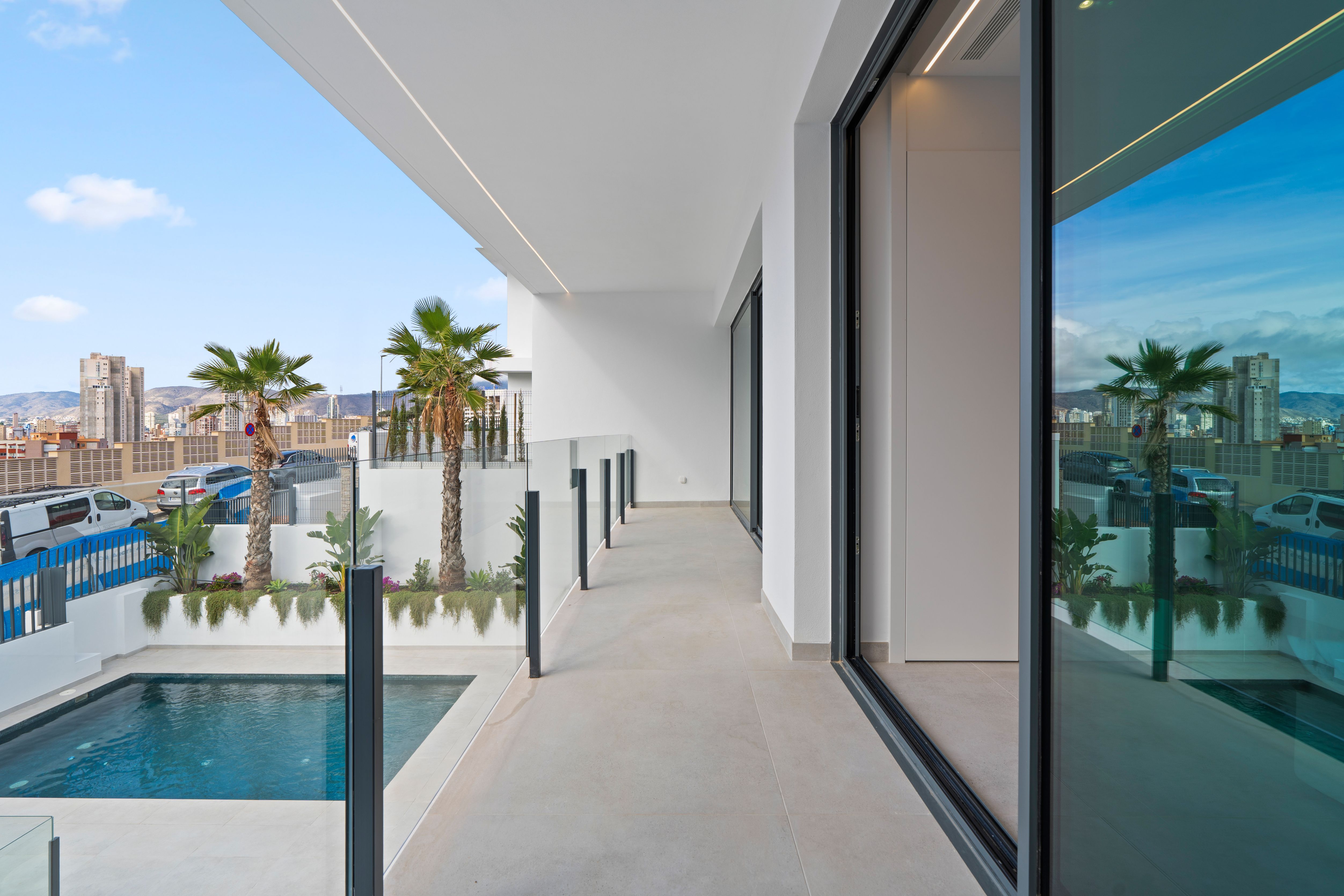 For sale - 3 Bedroom 3 Bathroom villa in Benidorm - Benidorm  - Alicante