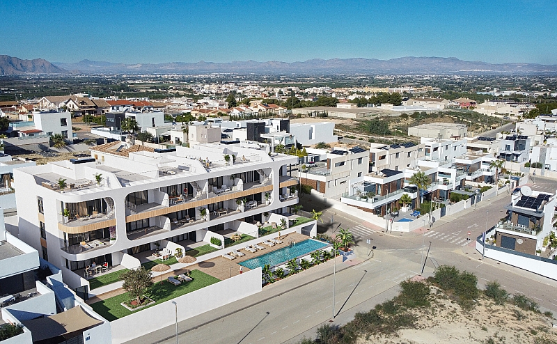 3 Bedroom 2 Bathroom apartment in Benijófar